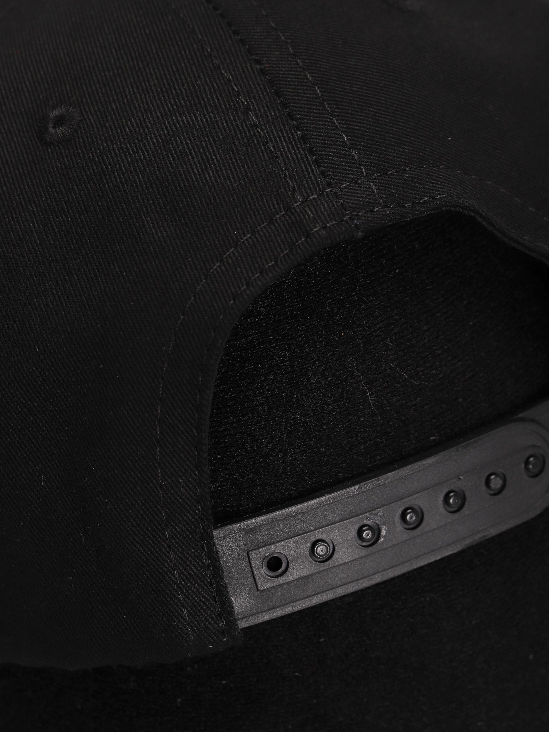 Czapka z daszkiem Emerica Classic Snapback ZD (black/white)