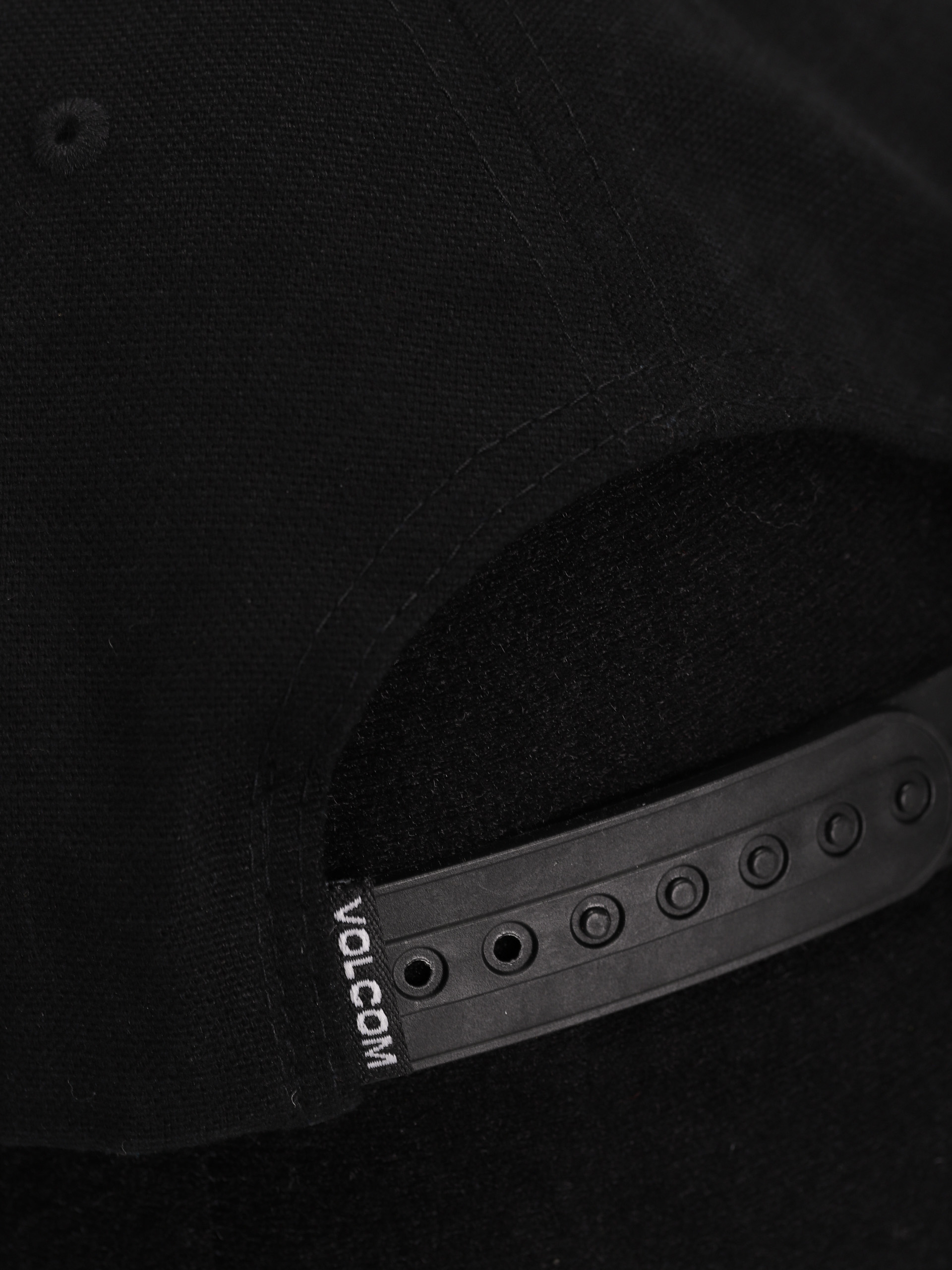 Czapka z daszkiem Volcom Tregritty Since 91 Adj (black)