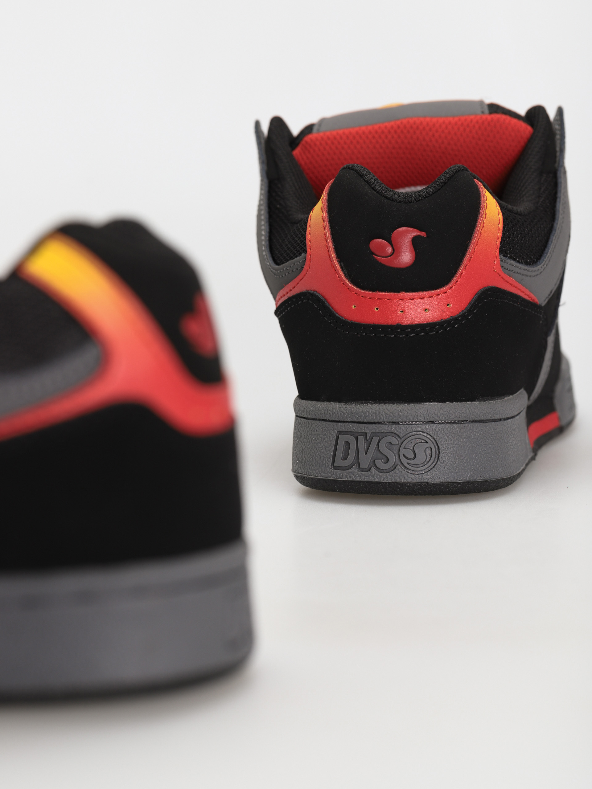 Buty DVS Celsius (charcoal black red)
