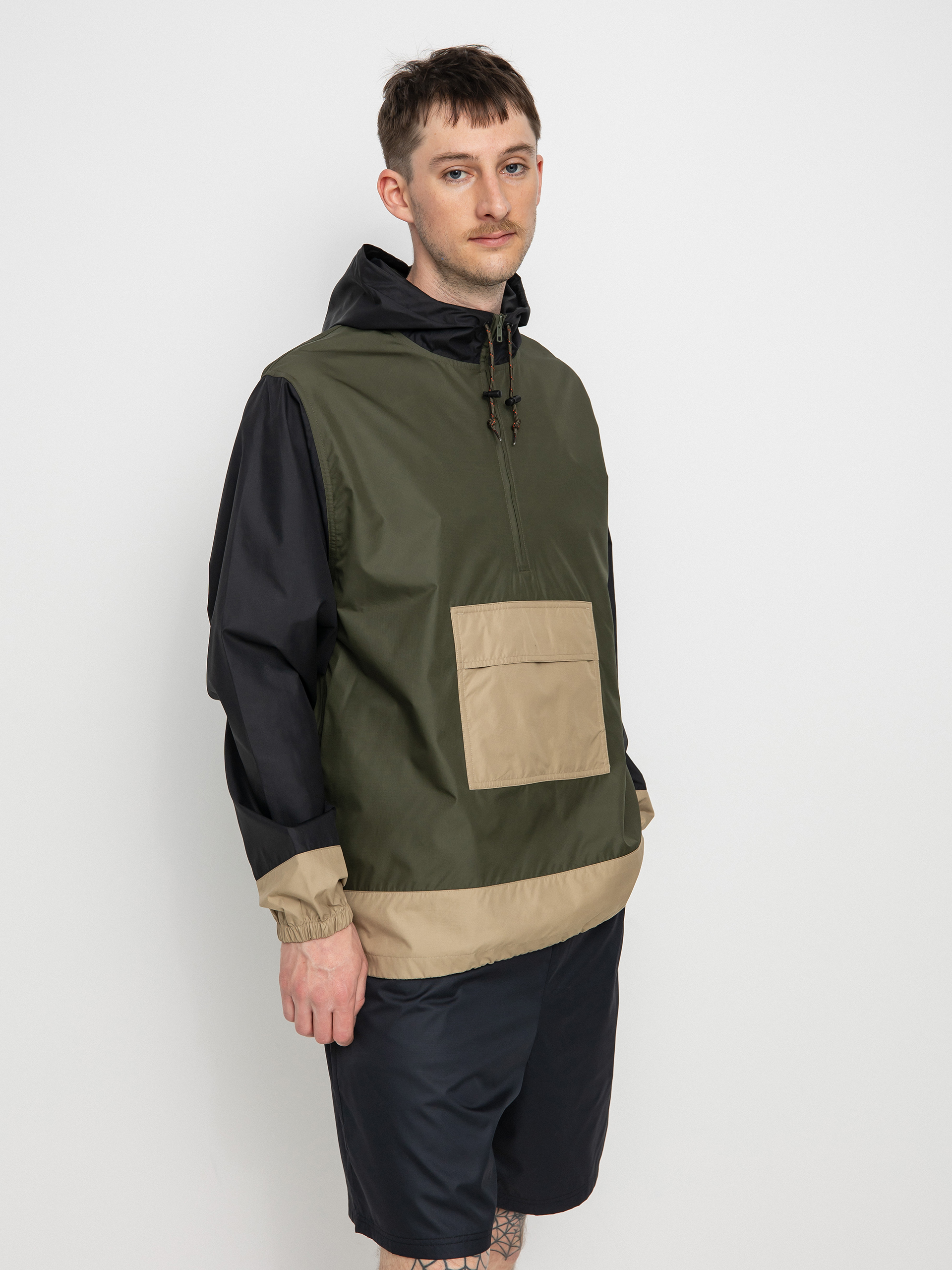 Kurtka Nike SB Anorak (cargo khaki/black)