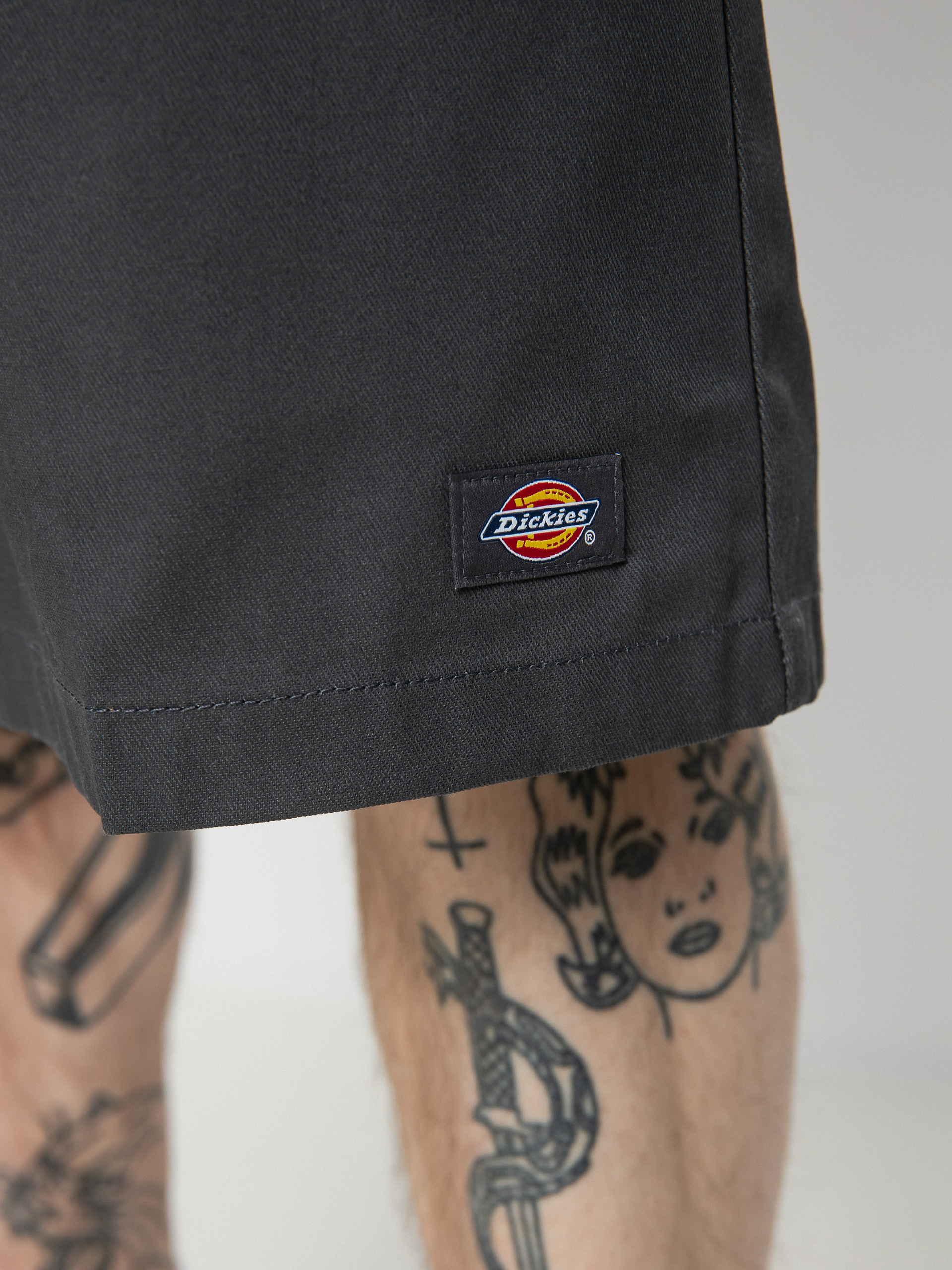 Szorty Dickies 13In Multi Pocket (charcoal grey)