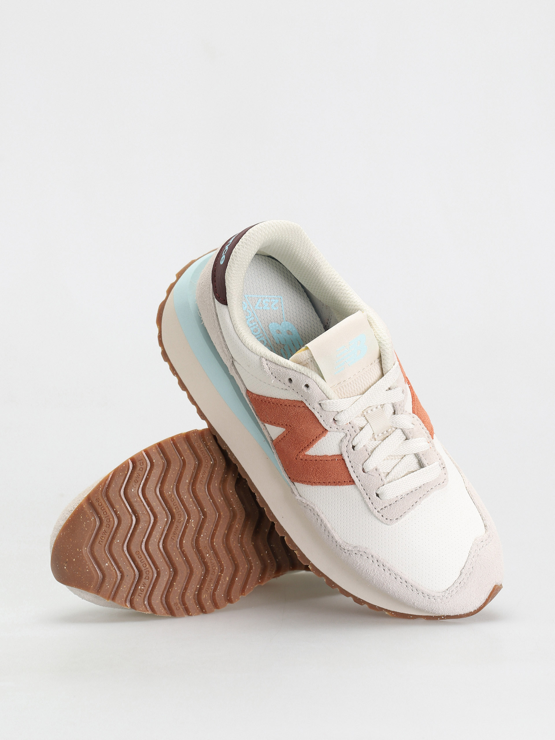 Buty New Balance 237 Wmn (sea salt)