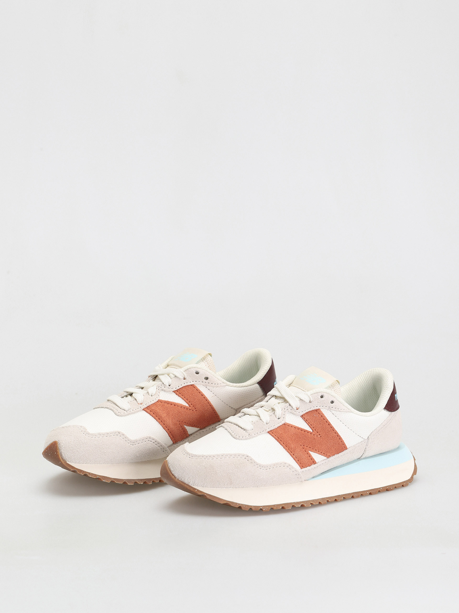 Buty New Balance 237 Wmn (sea salt)