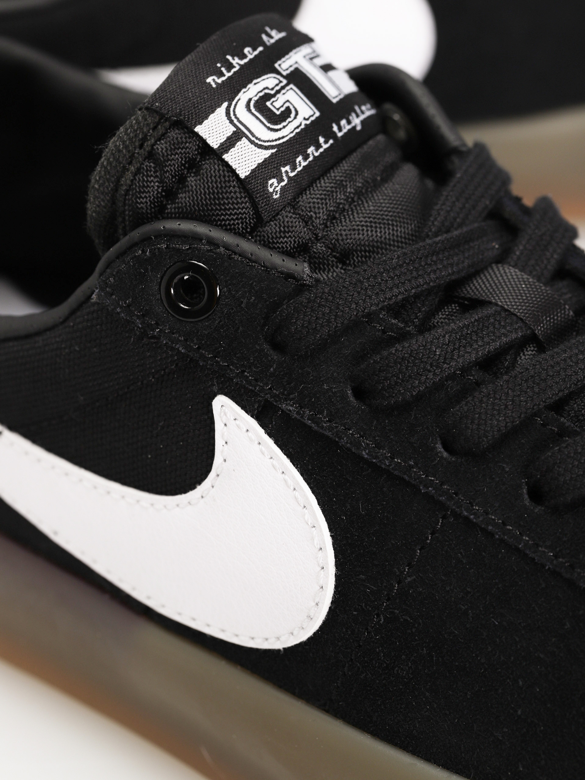 Buty Nike SB Zoom Blazer Low Pro Gt (black/white black white)