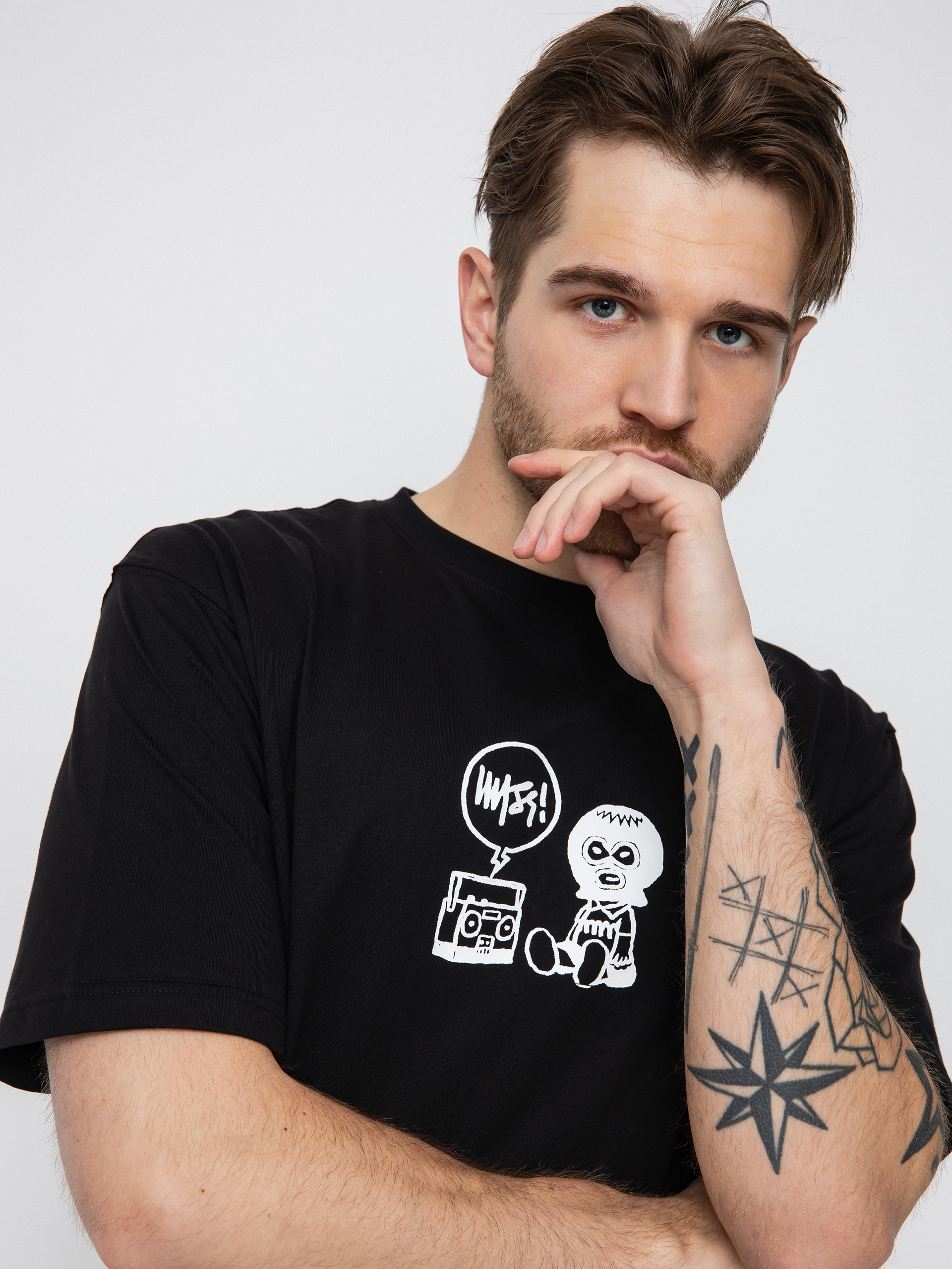 T-shirt MassDnm Hard Knock Life (black)