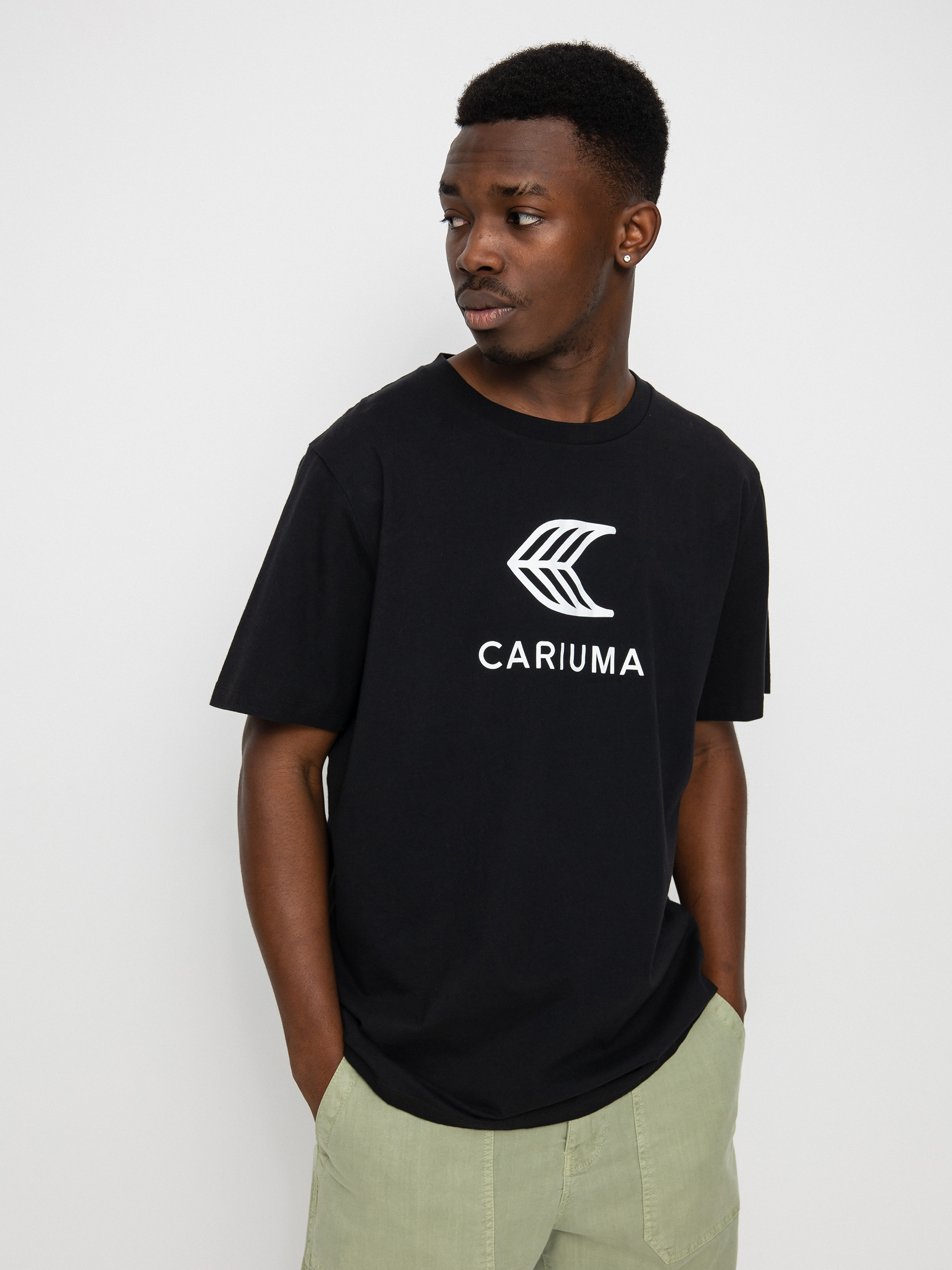 T-shirt Cariuma Logo (black)