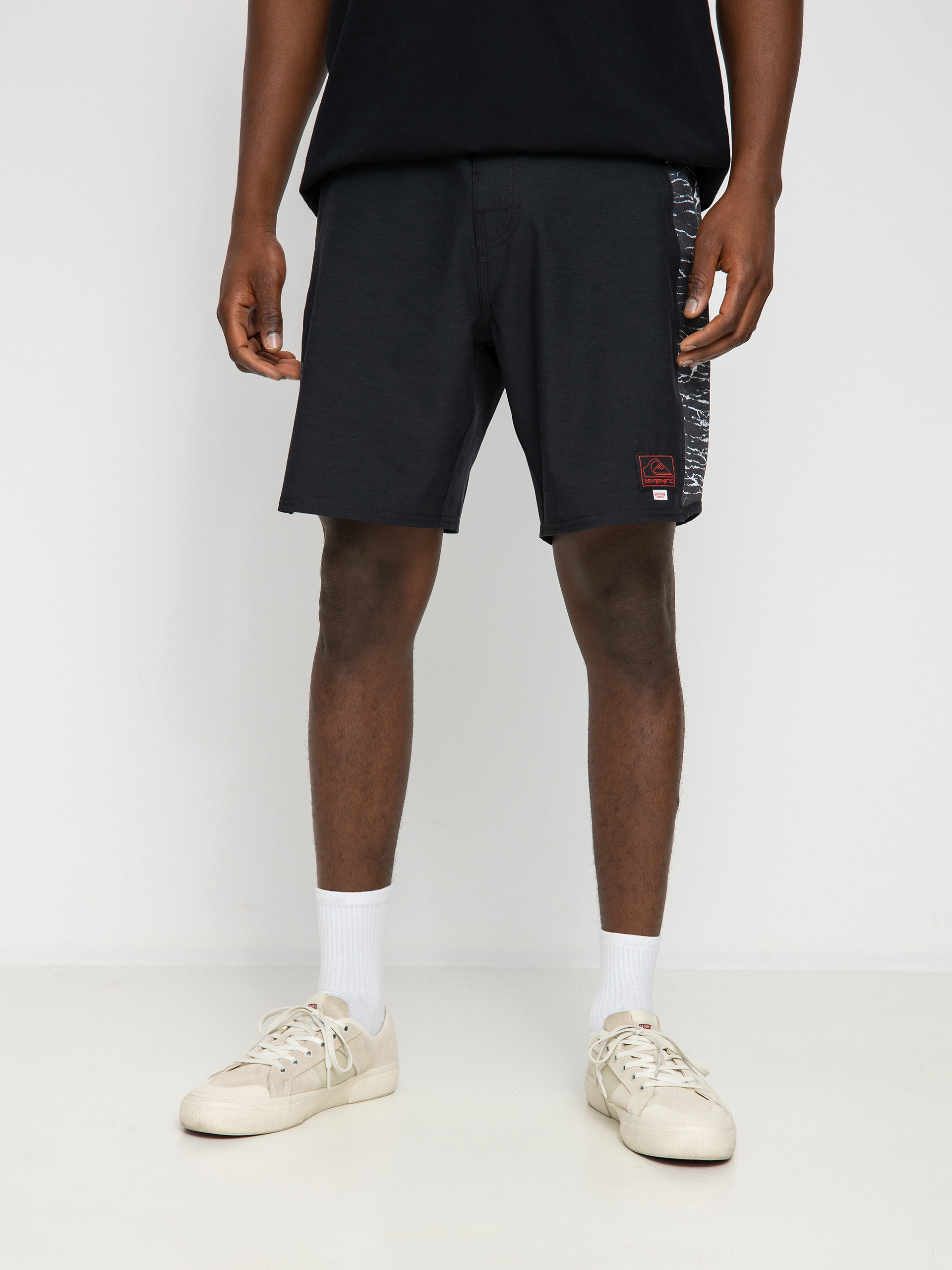 Boardshorty Quiksilver X Stranger Things Original Arch 1986 18 (the upside down)