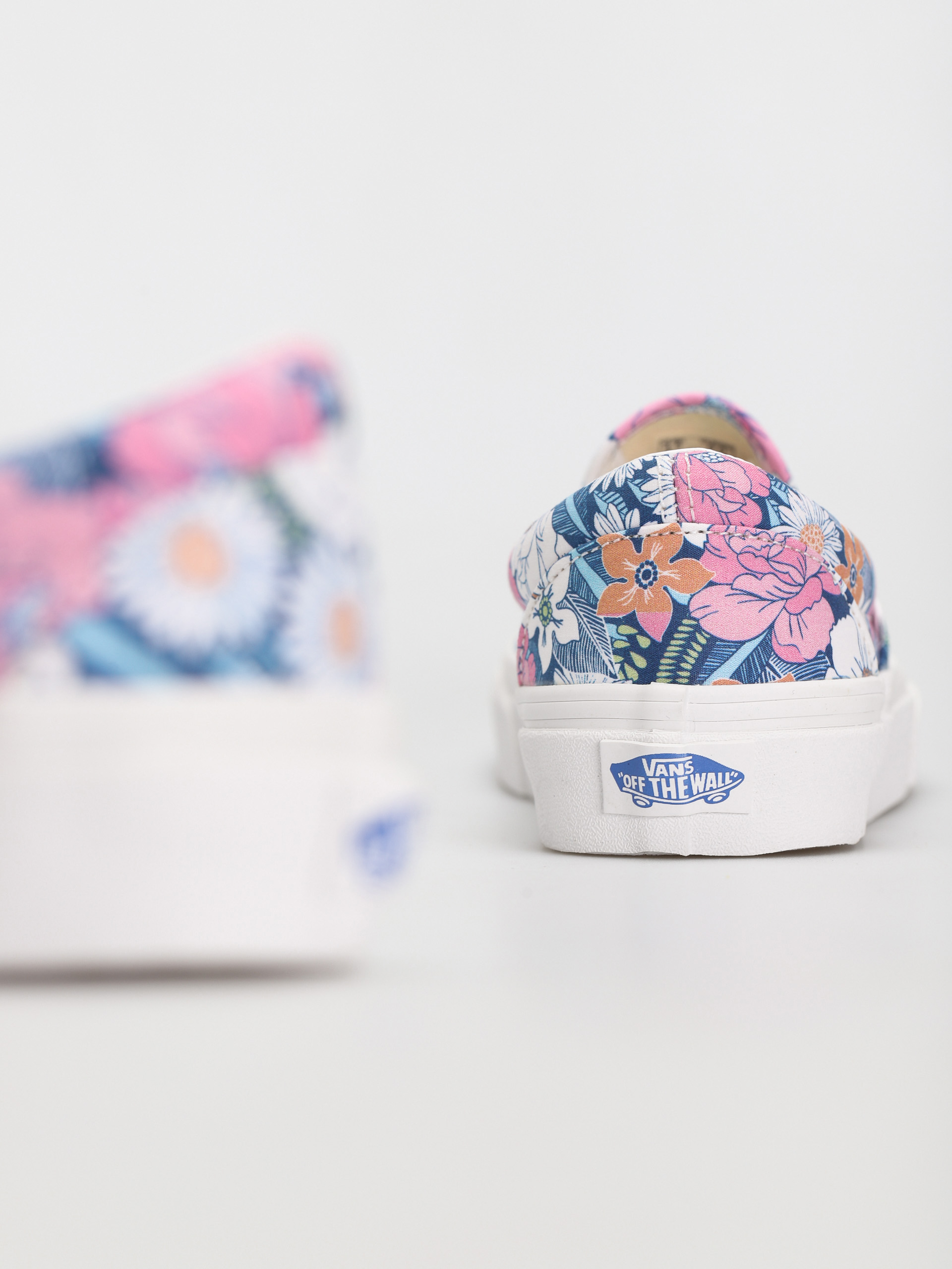 Buty Vans Classic Slip On (retro floral/multi/true white)