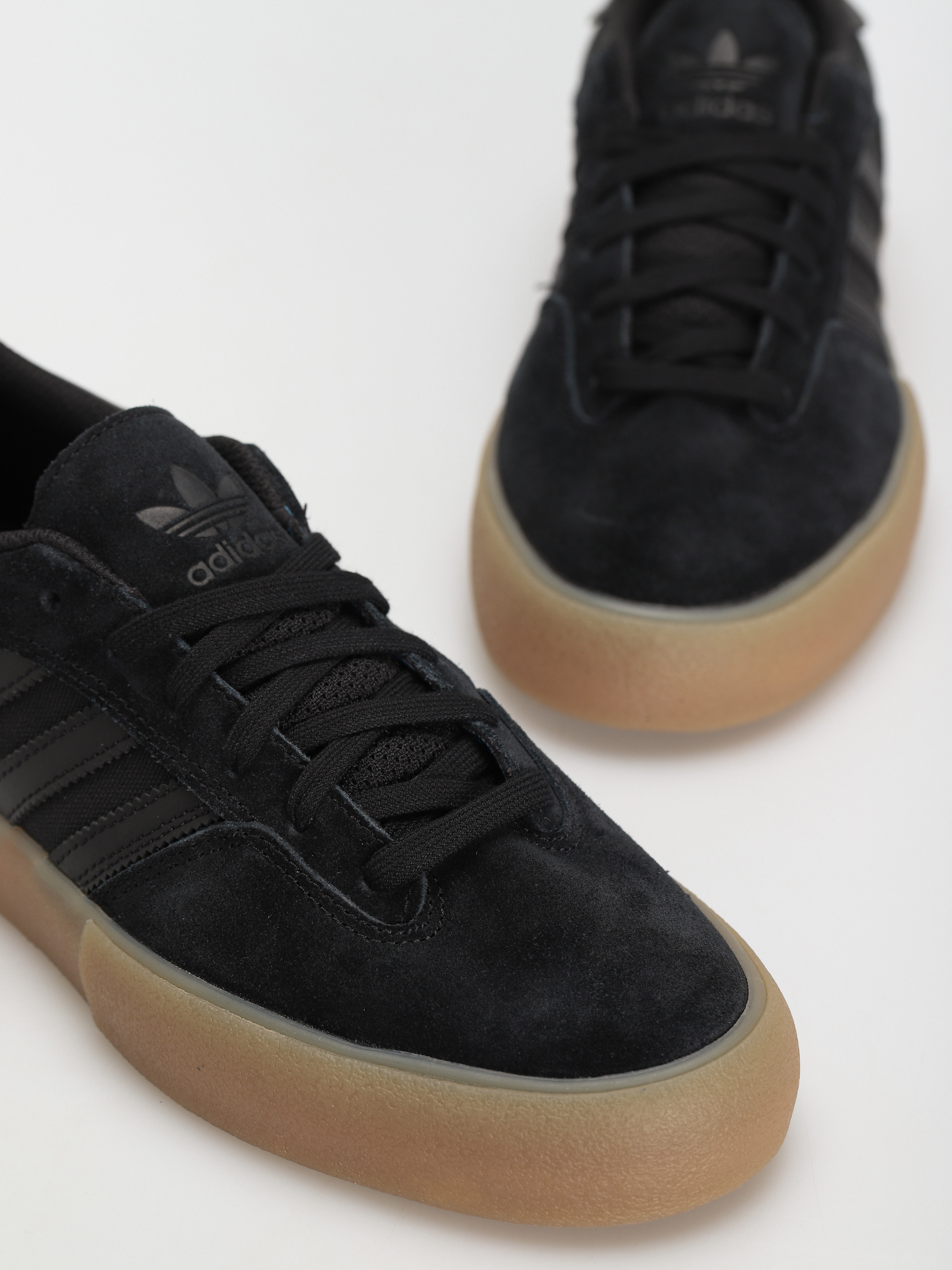 Buty adidas Matchbreak Super (cblack/cblack/goldmt)