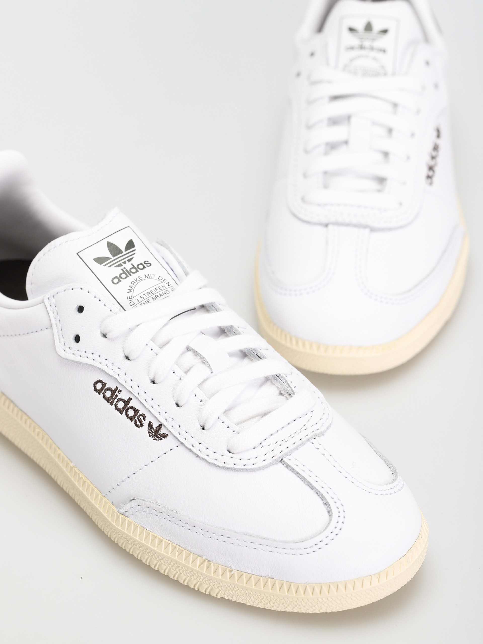 Buty adidas Samba Adv (ftwwht/ftwwht/shaoli)