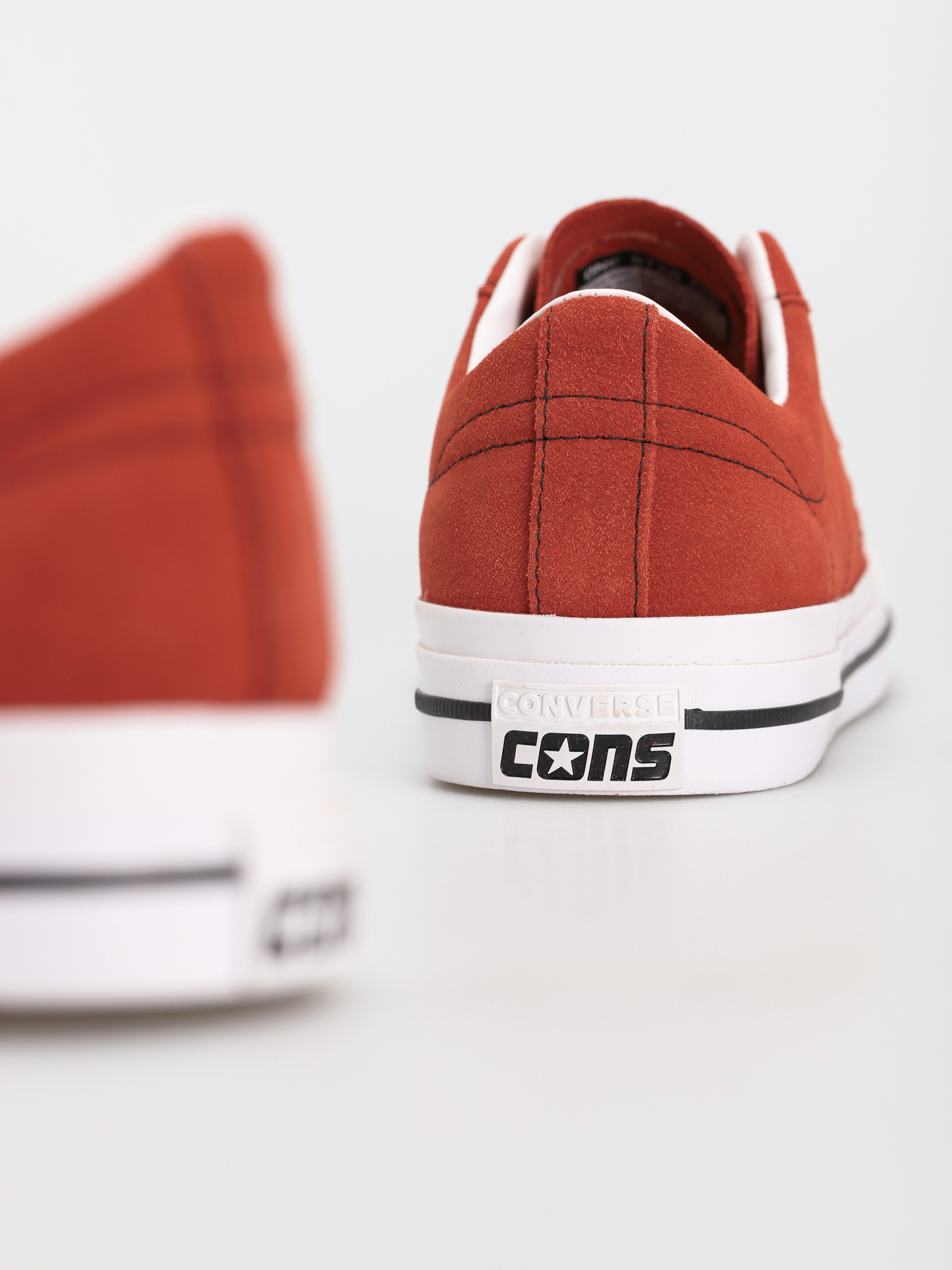 Buty Converse One Star Pro (fire opal/black/white)
