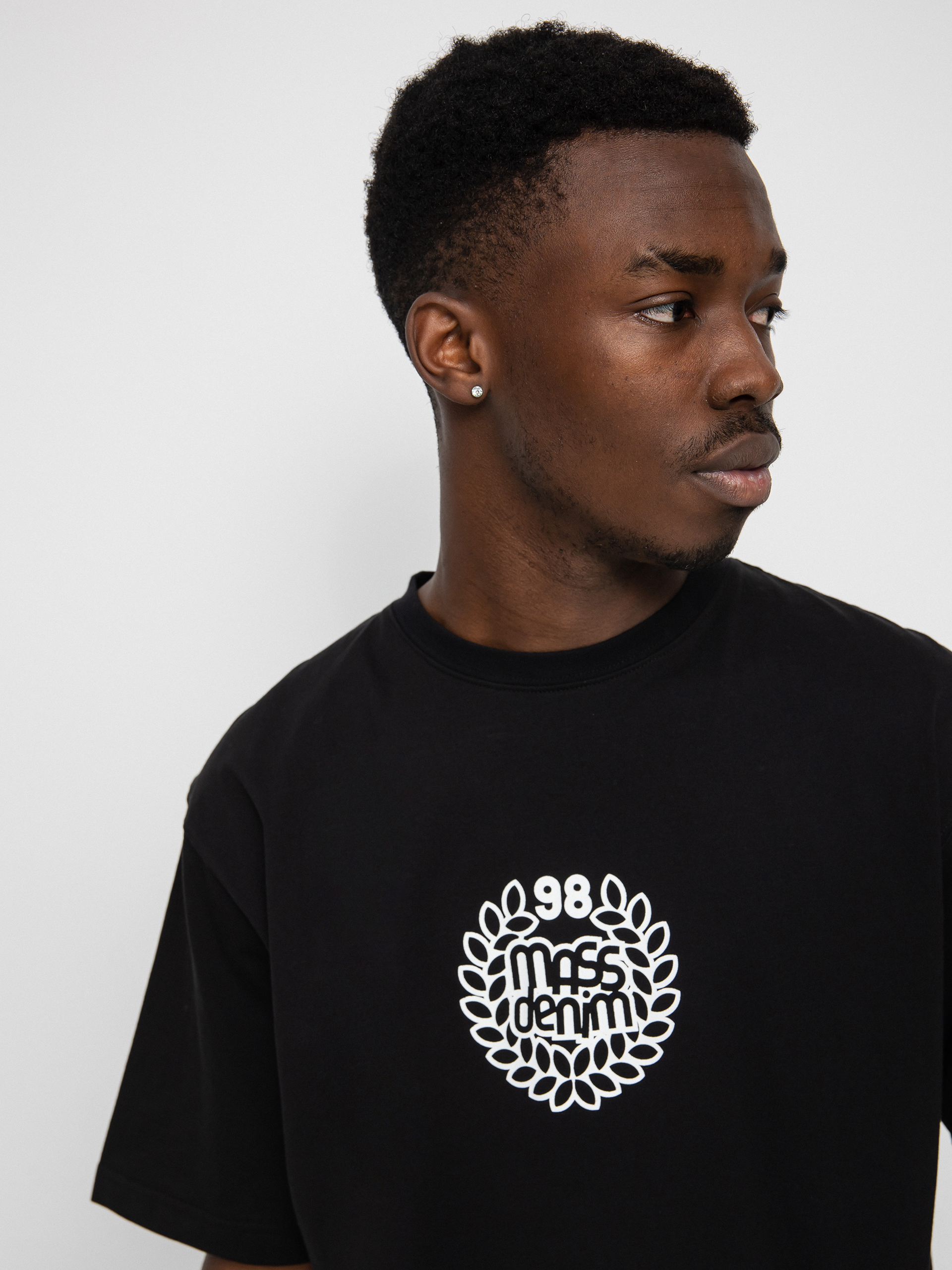 T-shirt MassDnm Base (black)