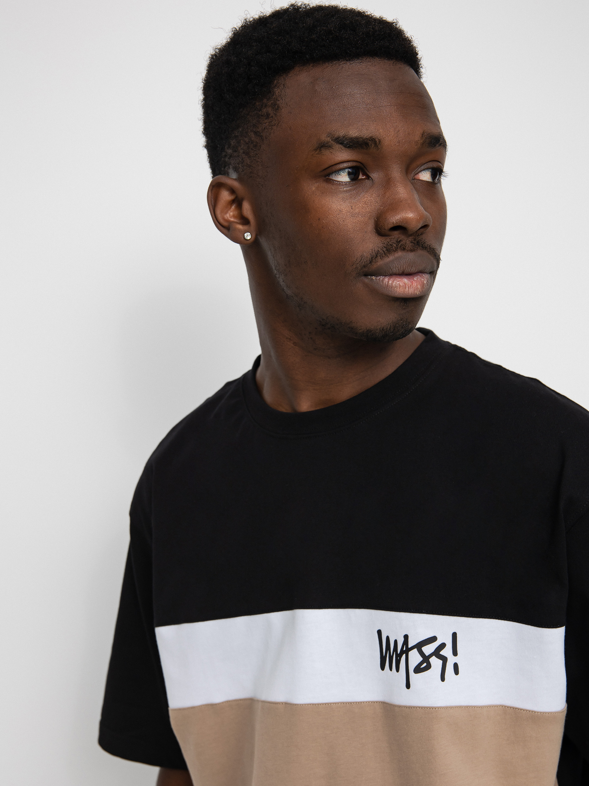 T-shirt MassDnm Trinity (black/white/beige)