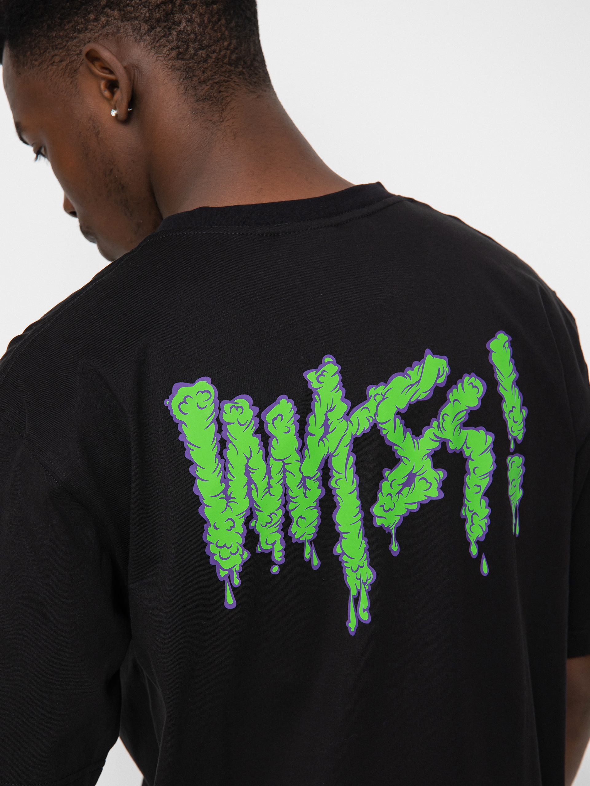 T-shirt MassDnm Toxic (black)