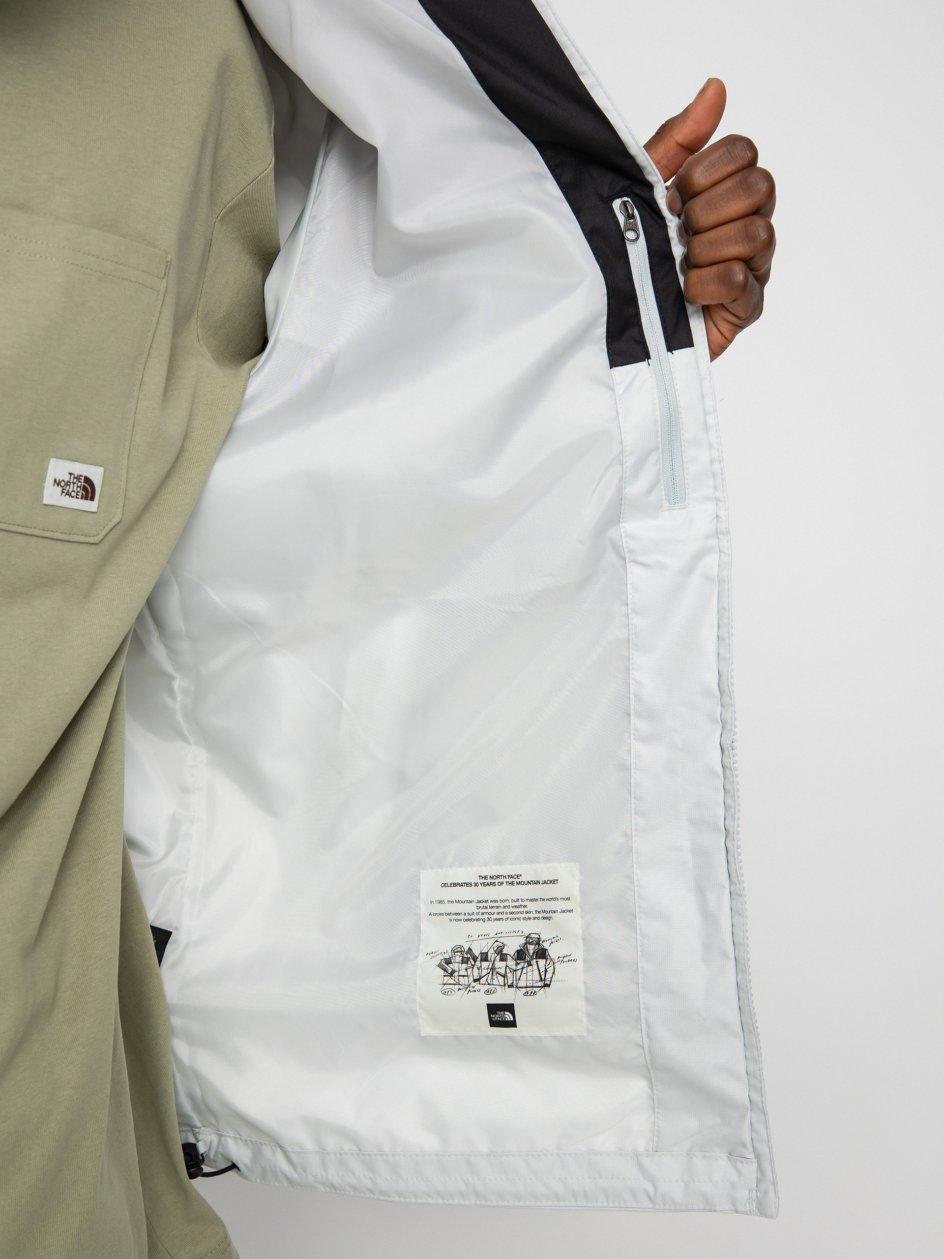 Kurtka The North Face Mountain Q (tin grey)