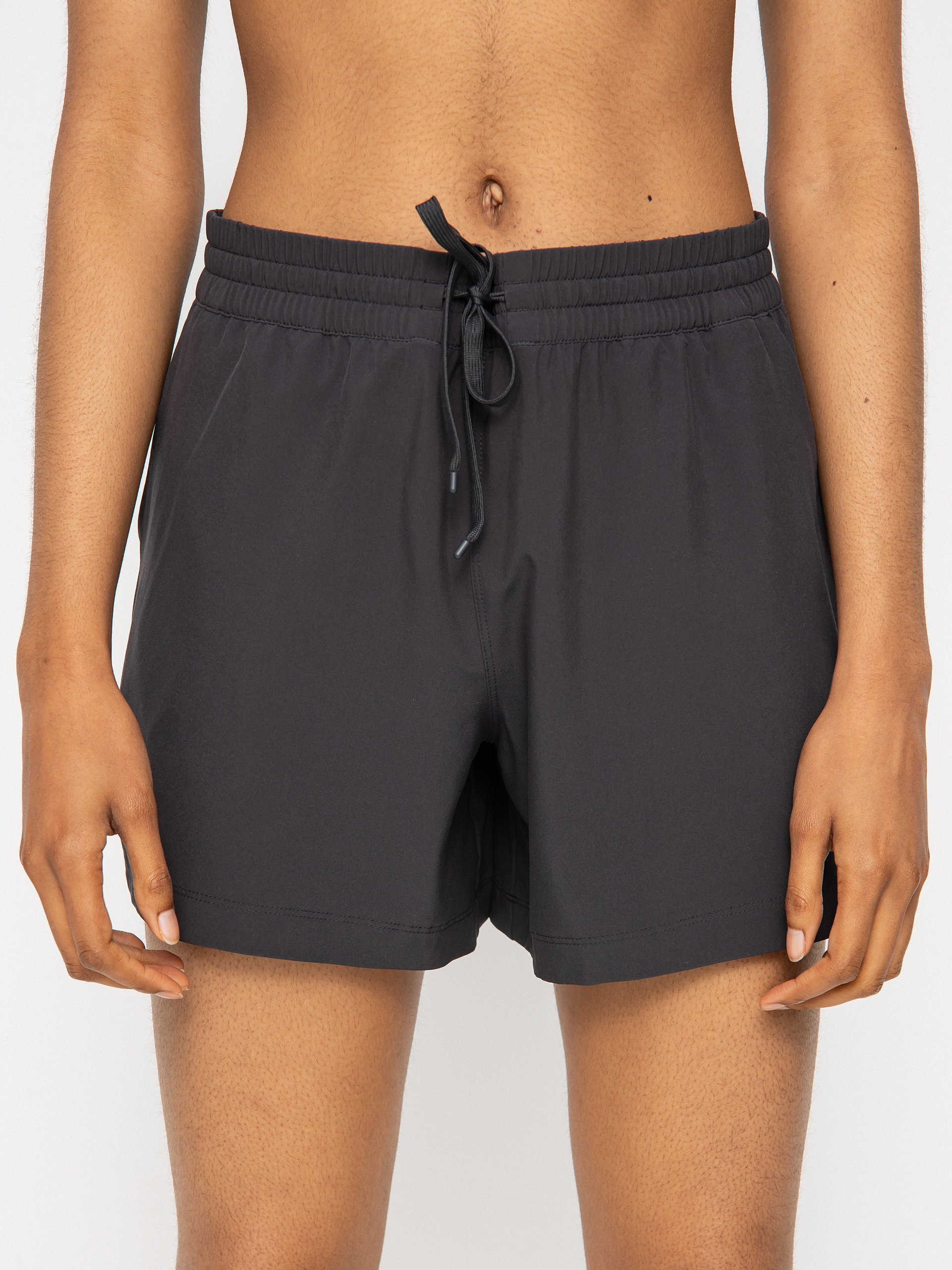 Szorty Patagonia Fleetwith Wmn (ink black)