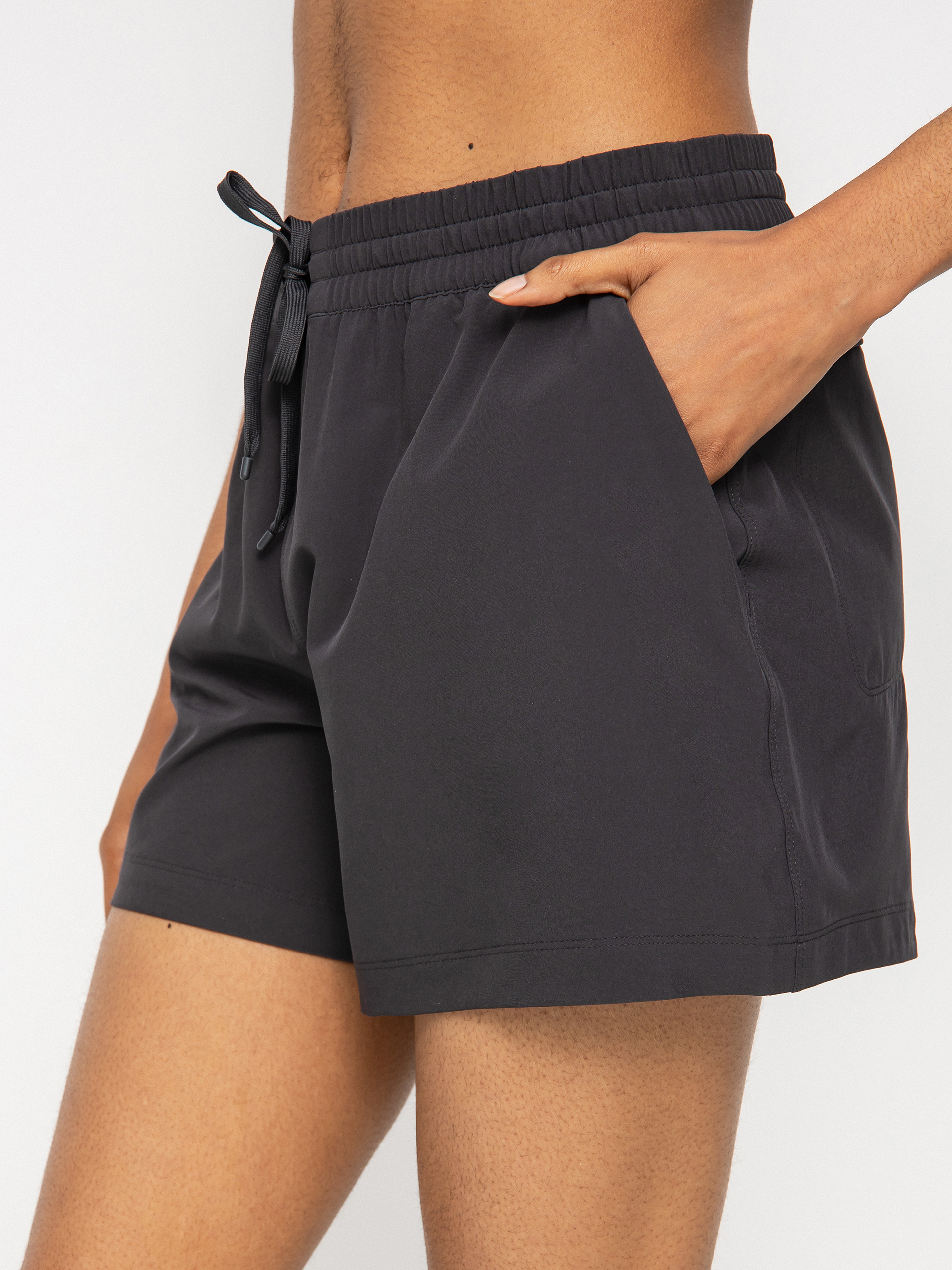 Szorty Patagonia Fleetwith Wmn (ink black)