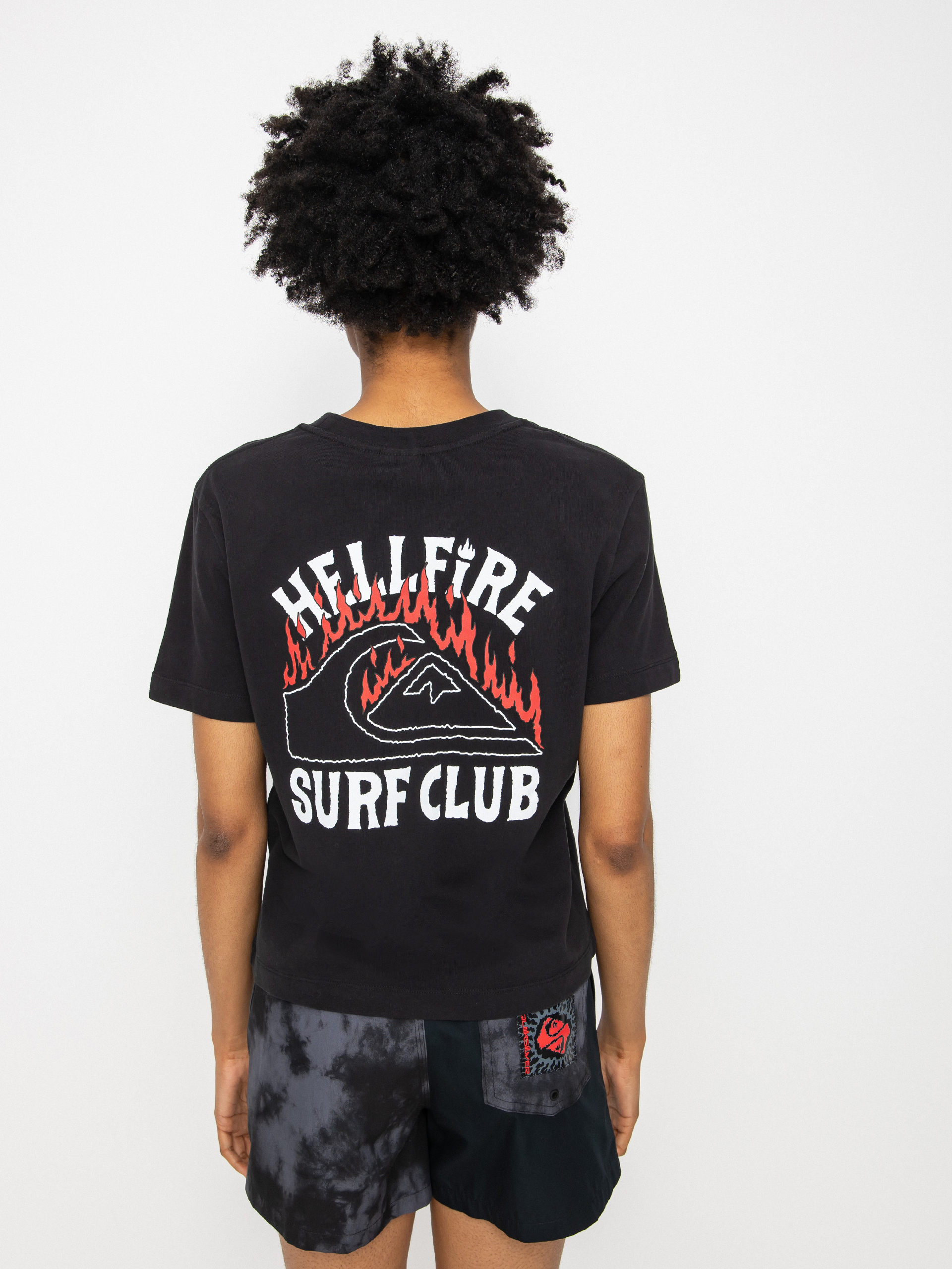 T-shirt Quiksilver X Stranger Things 86 Crop Wmn (black)