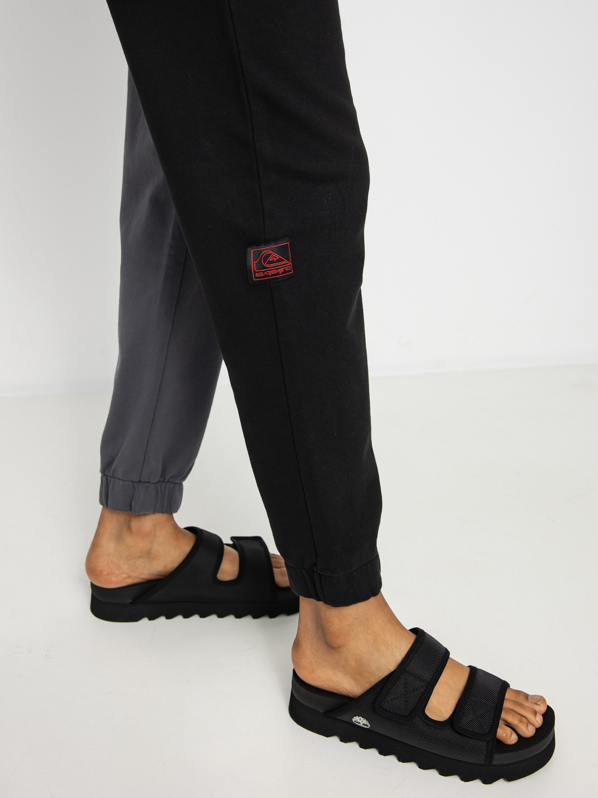 Spodnie Quiksilver X Stranger Things Upside Down Wmn (black)