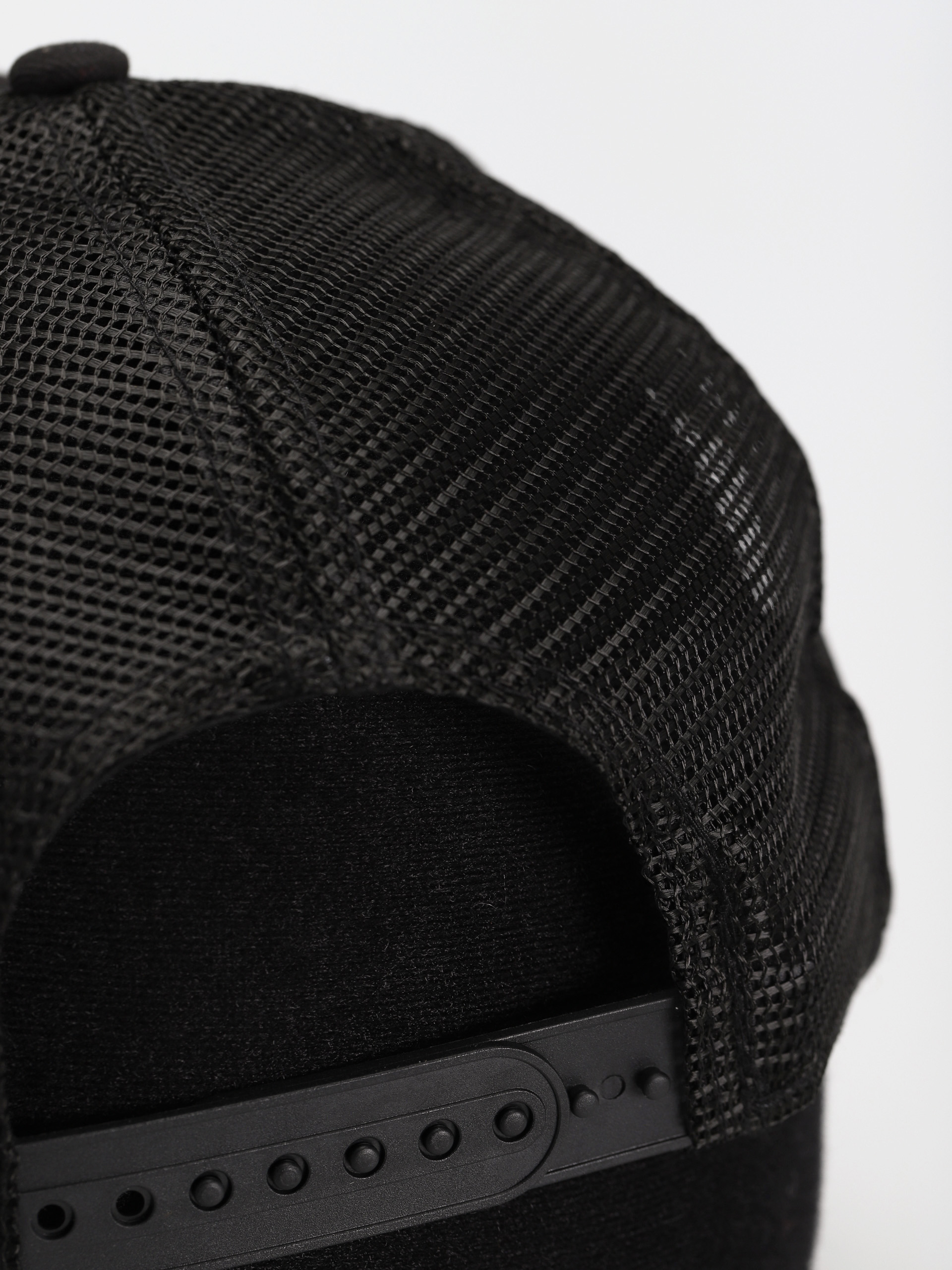 Czapka z daszkiem New Era X Sponge Bob Trucker (black)