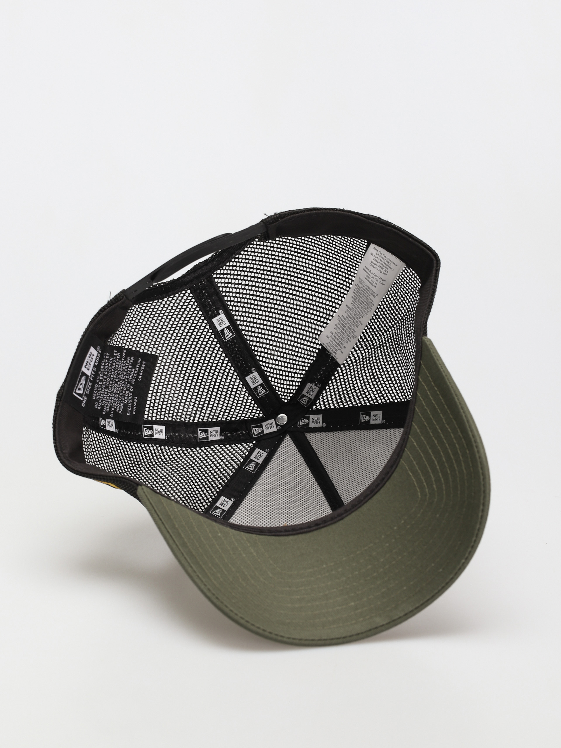 Czapka z daszkiem New Era Location Icon Trucker (khaki/white)