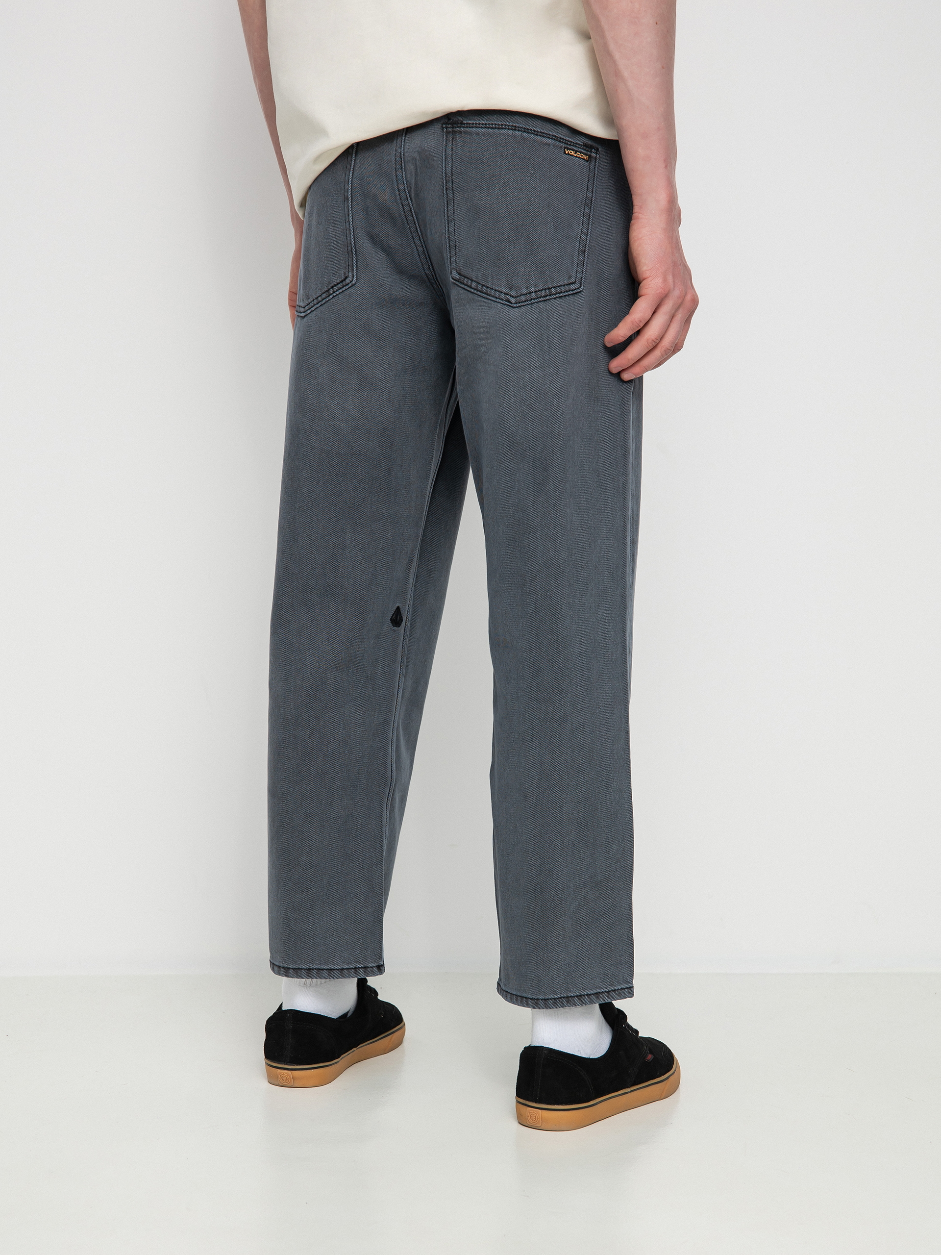 Spodnie Volcom Modown Tapered Denim (fade to black)
