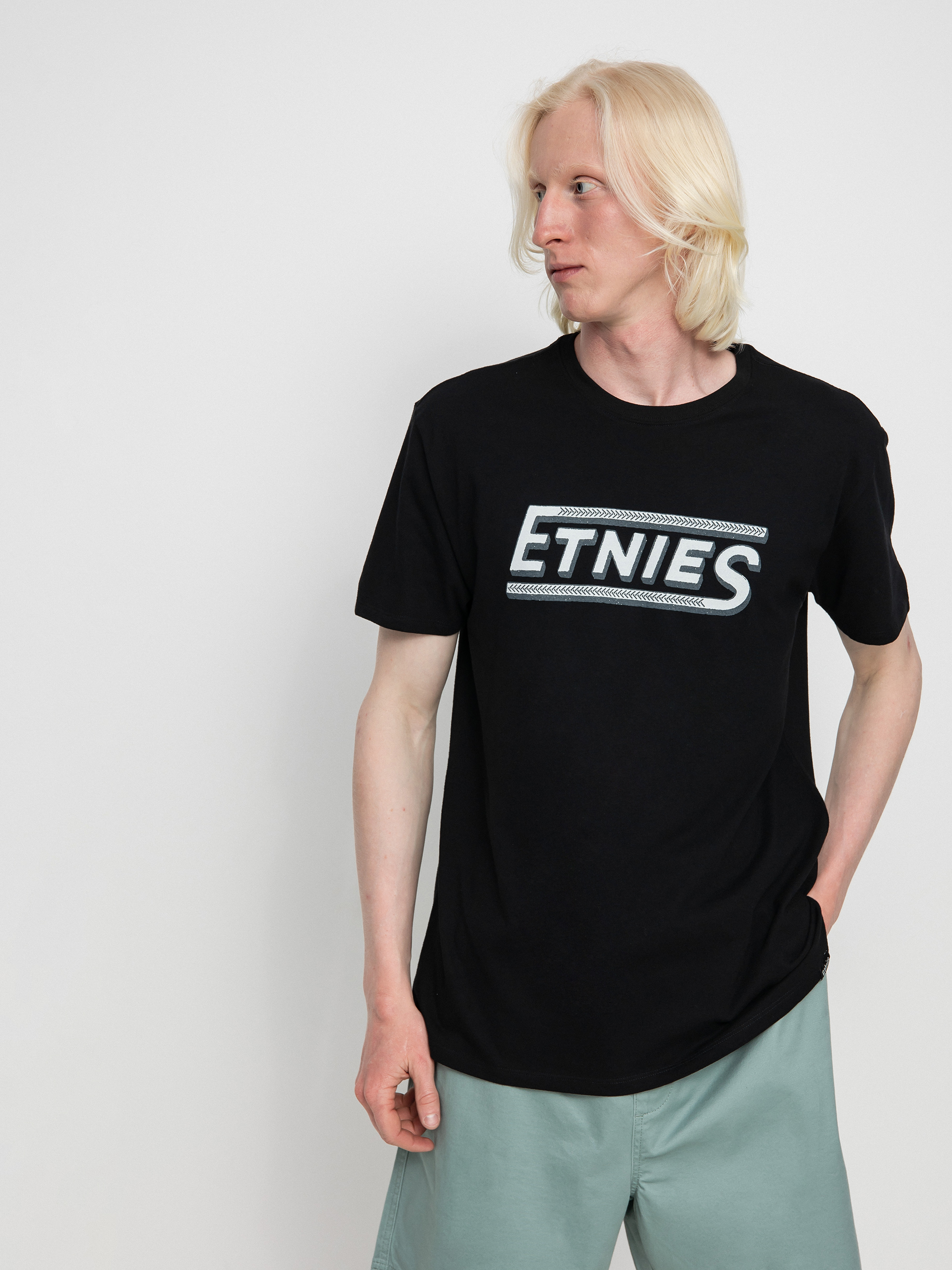 T-shirt Etnies Tread (black)