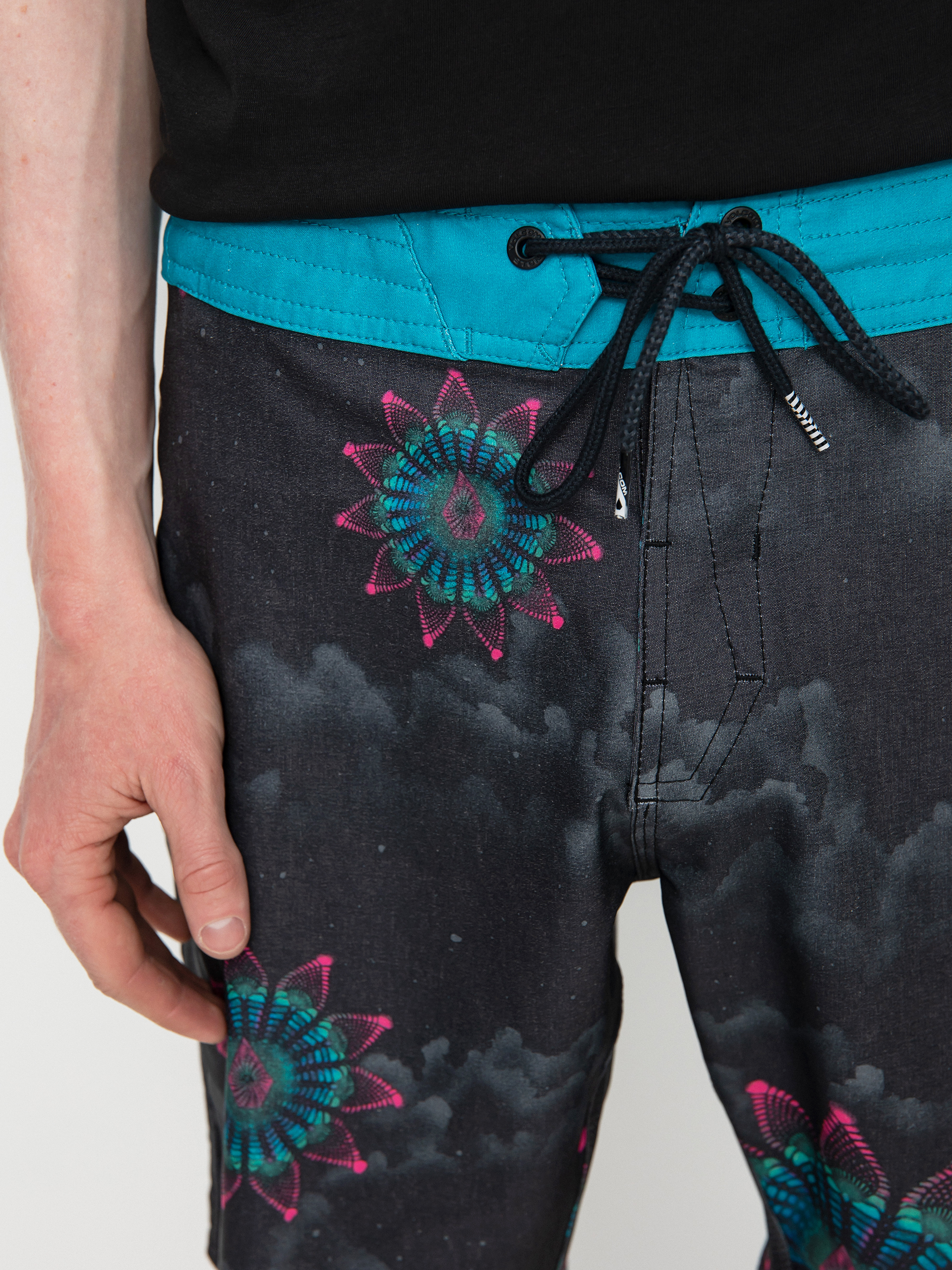 Boardshorty Volcom Star Shields Fa Stoney 18 (black)