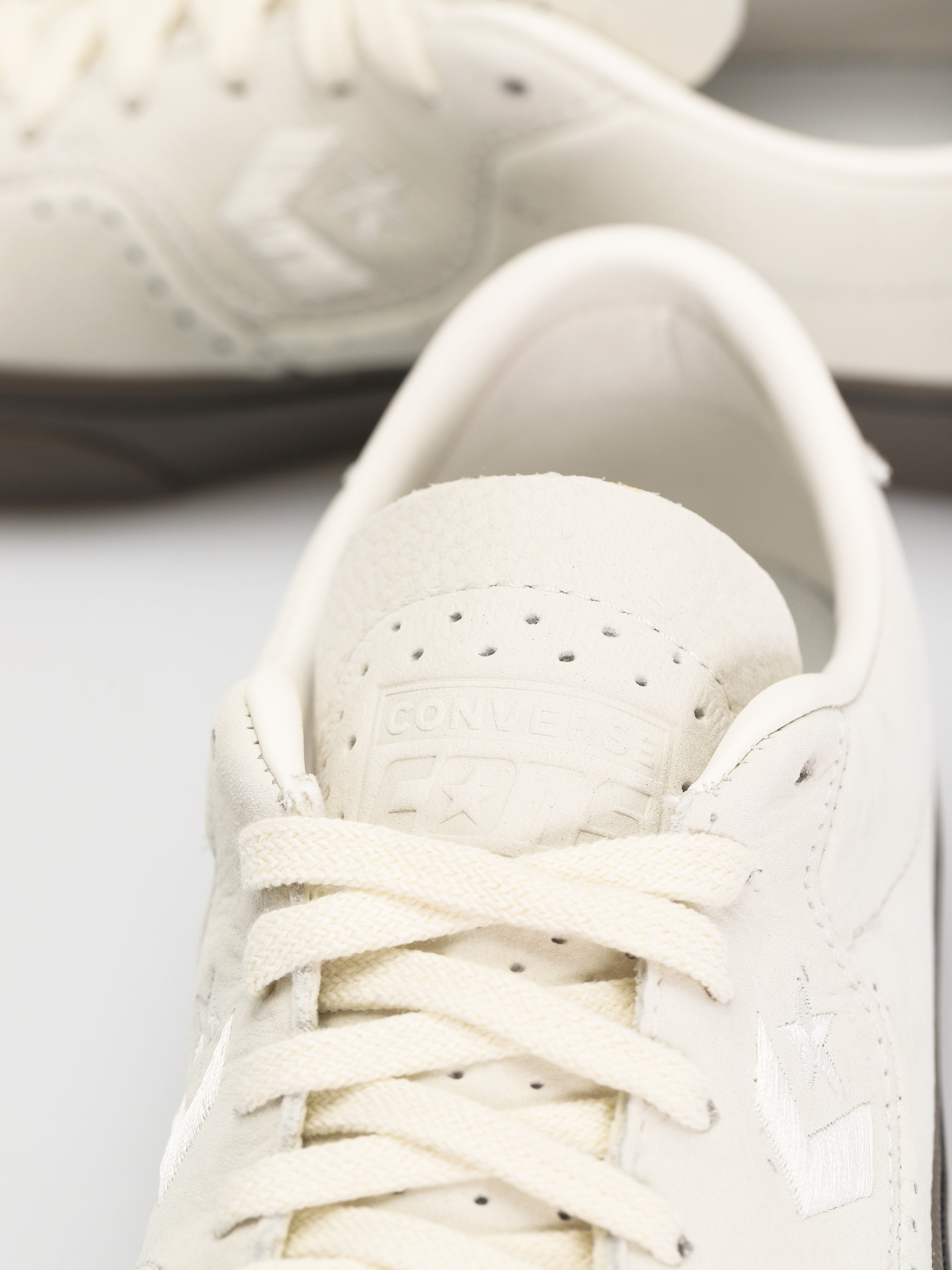 Buty Converse Louie Lopez Pro (egret/dark mushroom/gum brown)