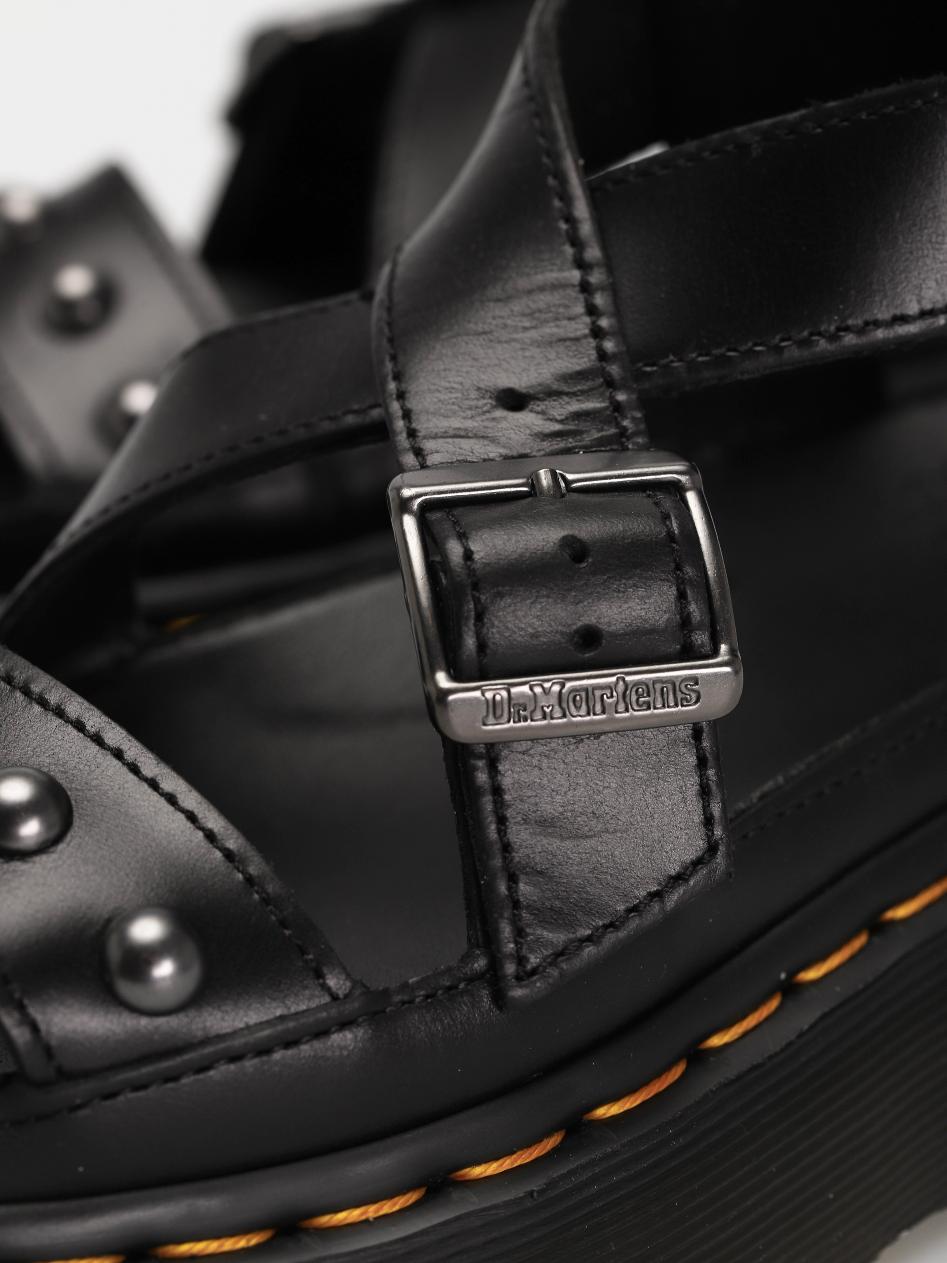 Buty Dr. Martens Imojeen Wmn (black brando)