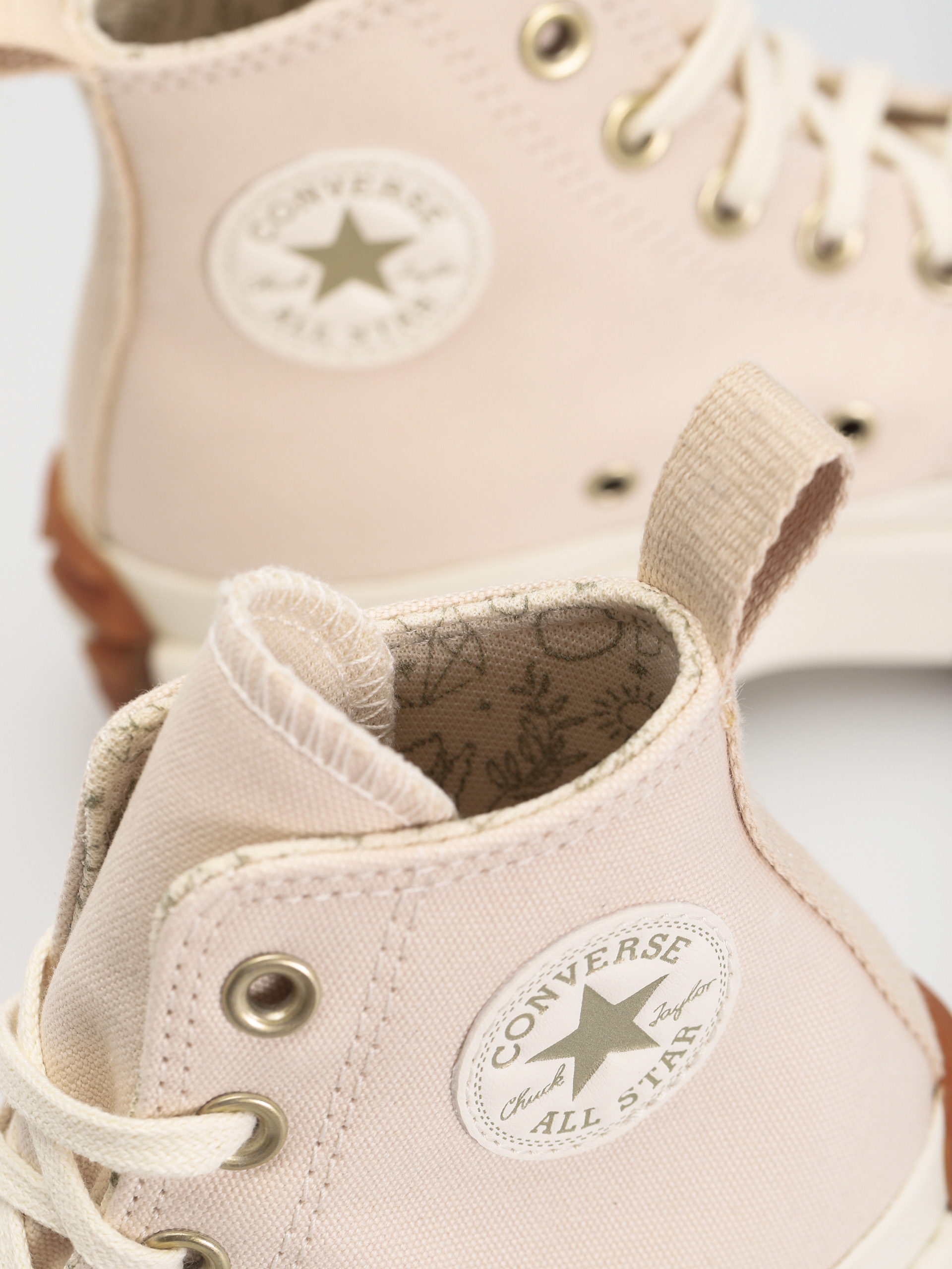 Buty Converse Run Star Hike Hi (natural ivory/egret/gum)