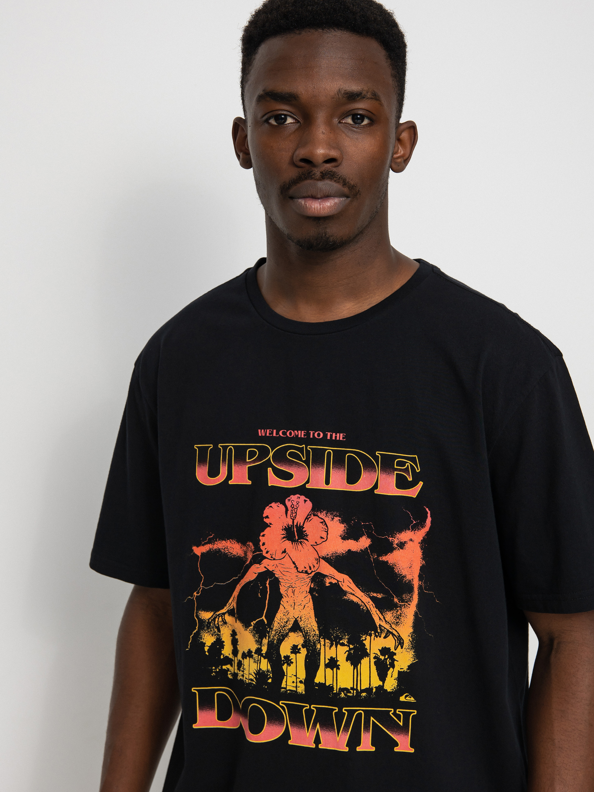 T-shirt Quiksilver X Stranger Things Welcome (black)