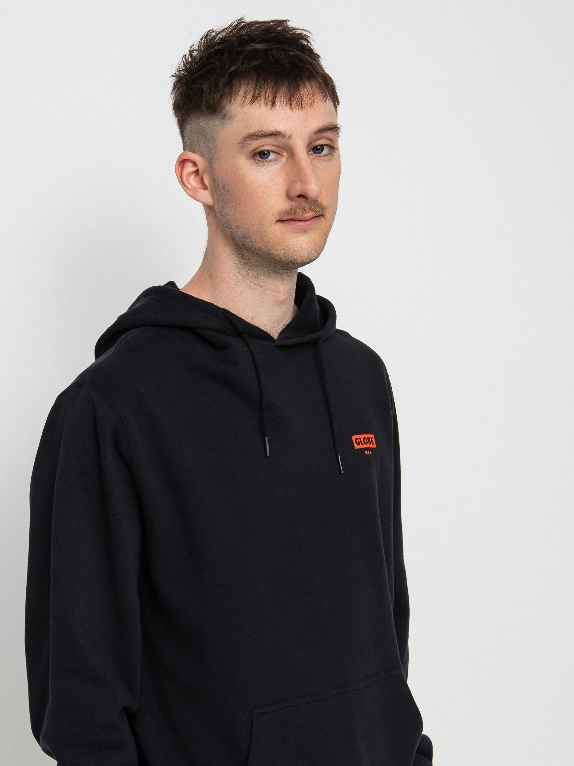 Bluza z kapturem Globe Living Low Velocity HD (black)