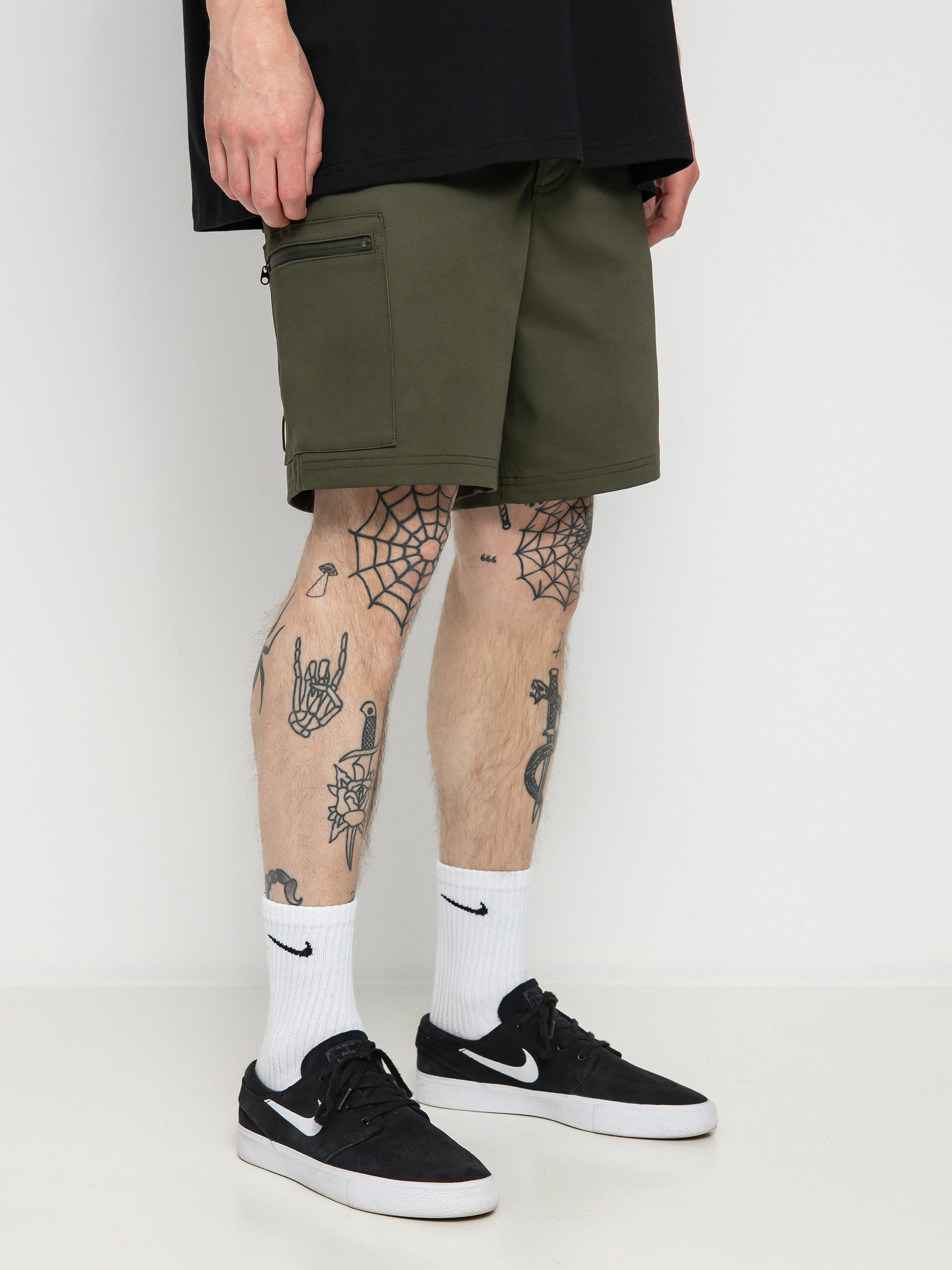 Szorty Nike SB Novelty (cargo khaki)