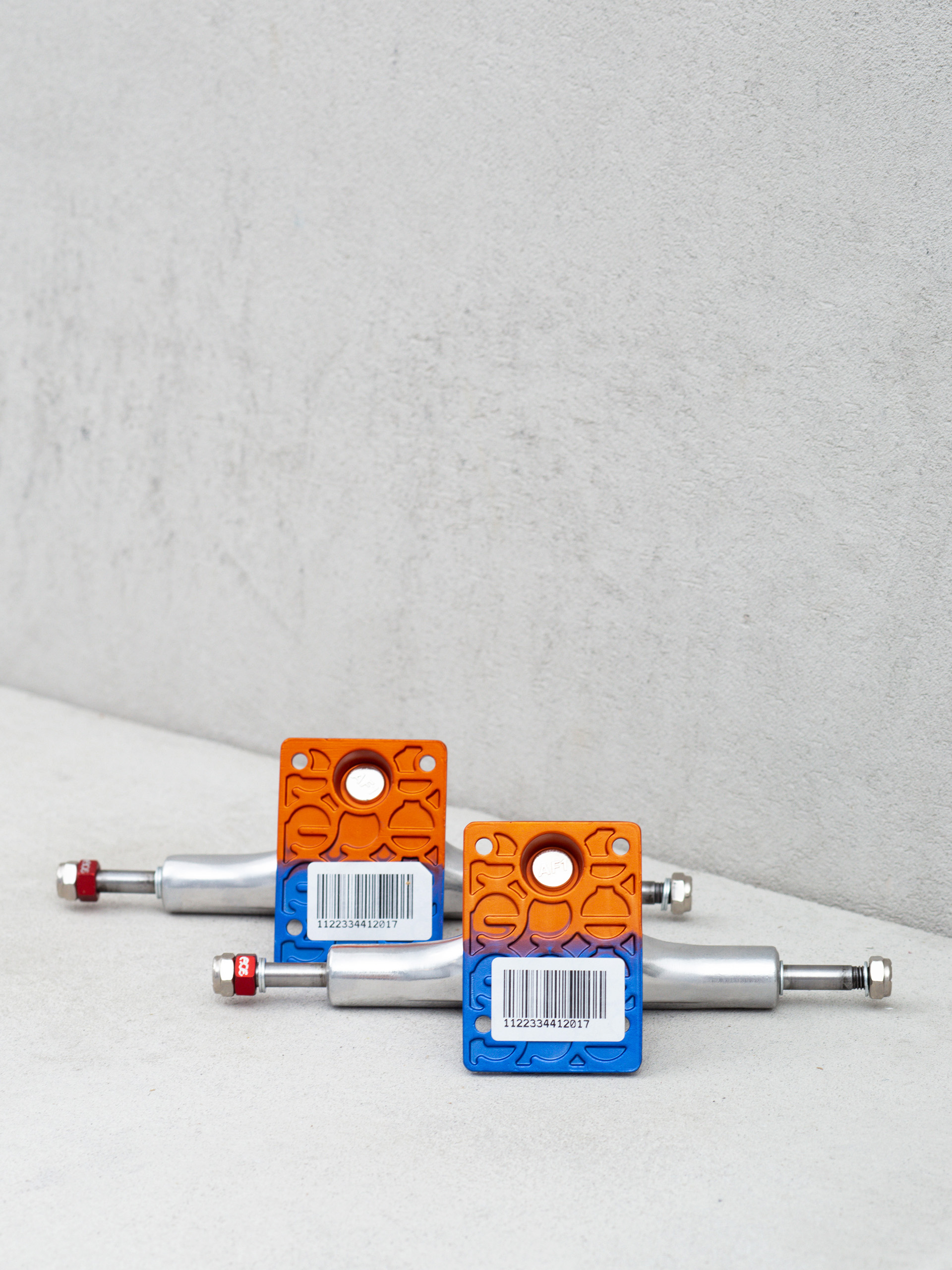 Traki Ace AF1 (silver/blue/orange)