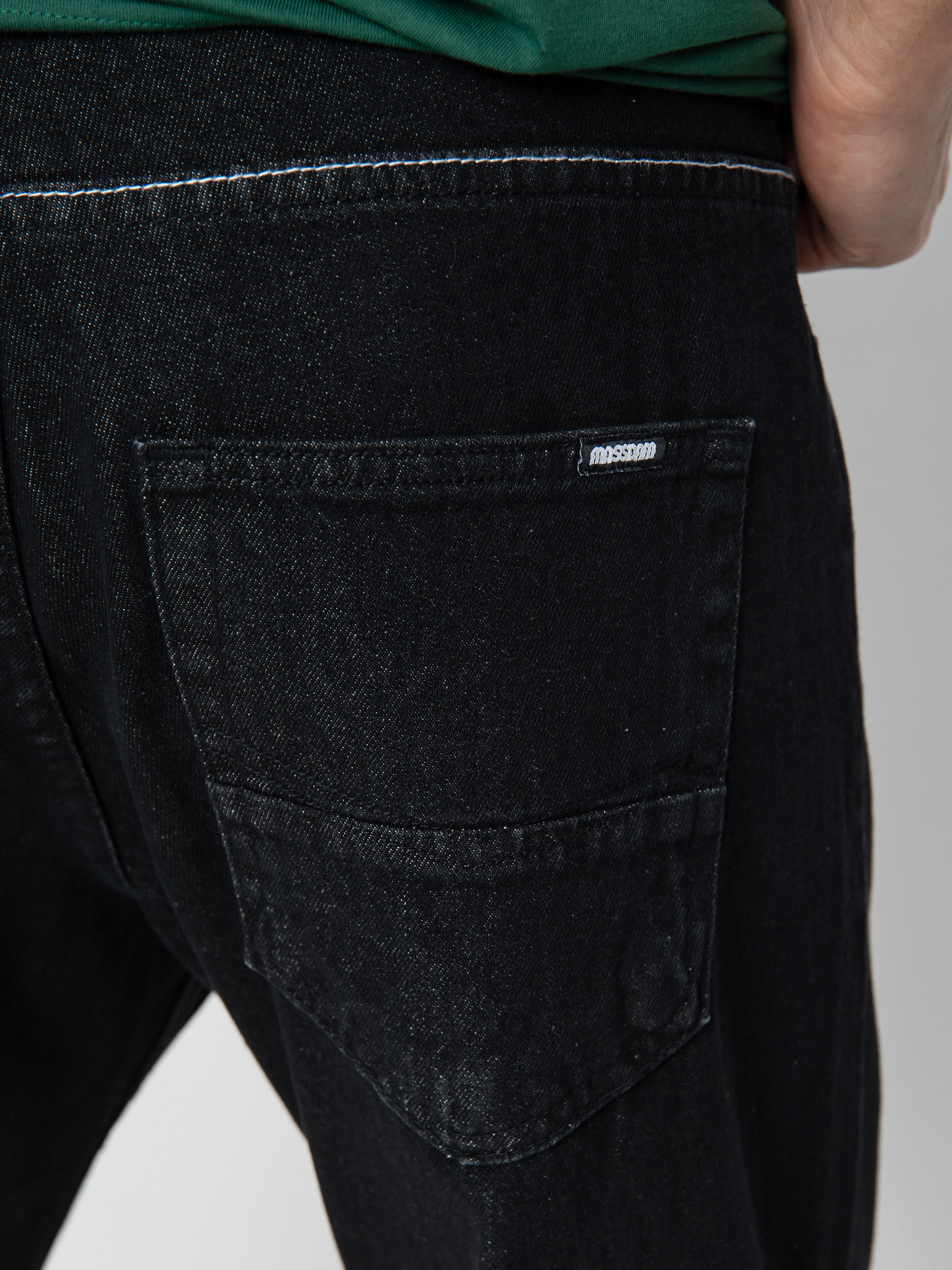 Spodnie MassDnm Slang Jeans Baggy Fit (black rinse)