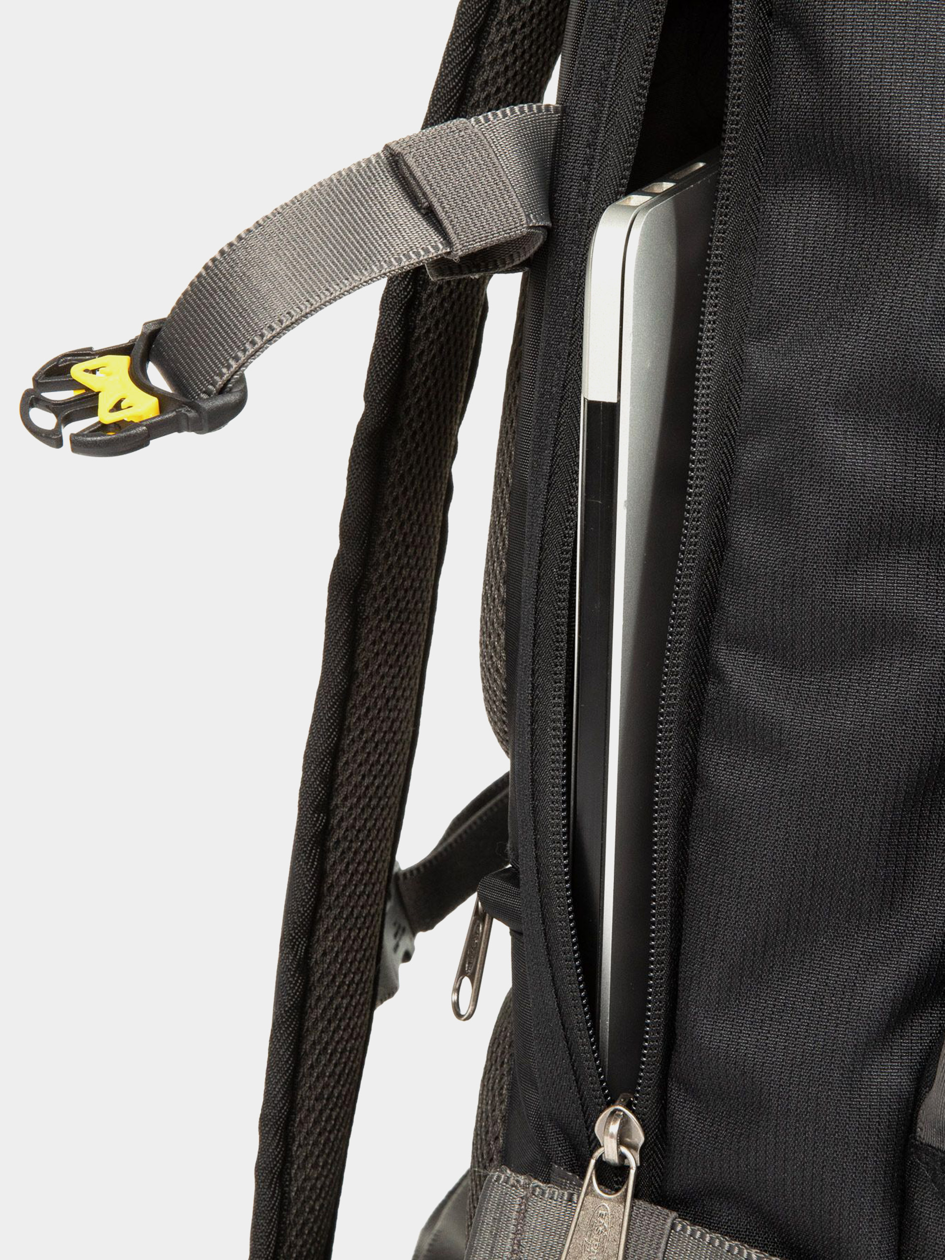 Plecak Eastpak X National Geographic Travelpack (black)