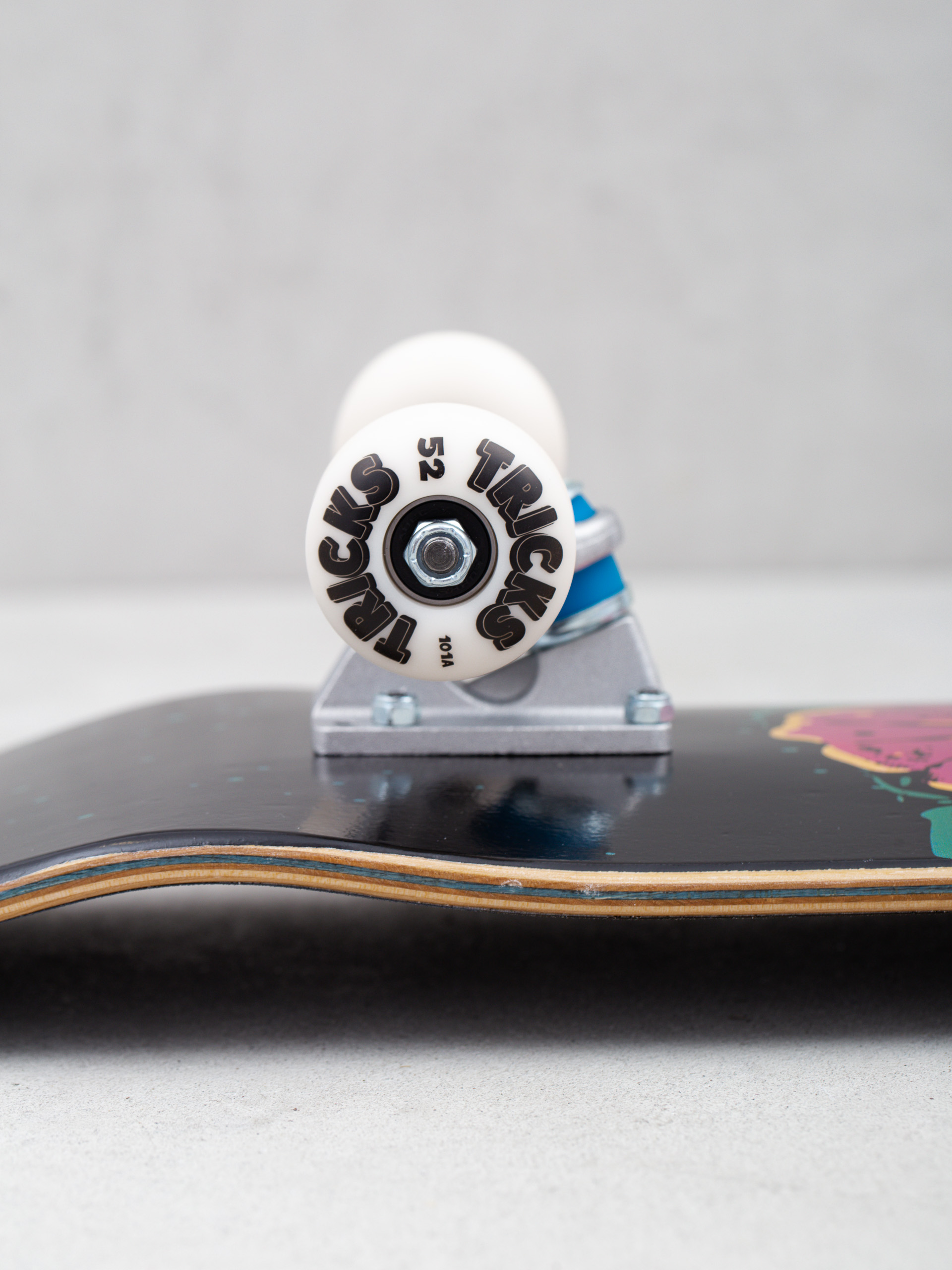 Deskorolka Tricks Rose