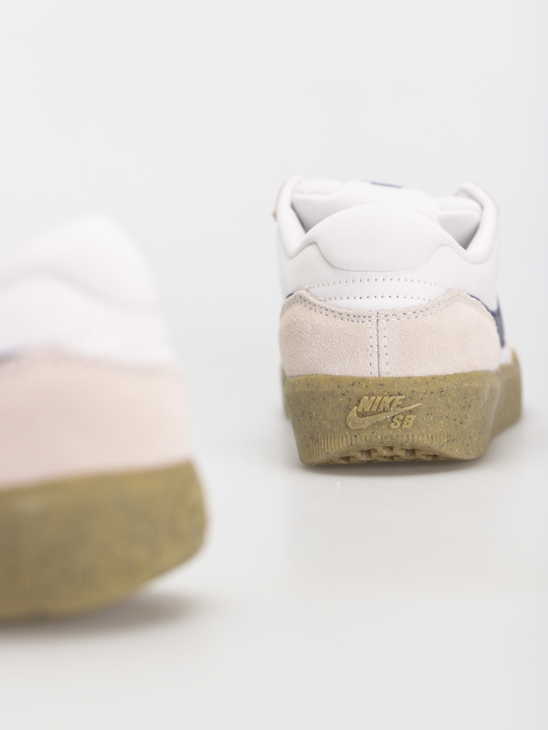 Buty Nike SB Force 58 (white/navy white gum light brown)