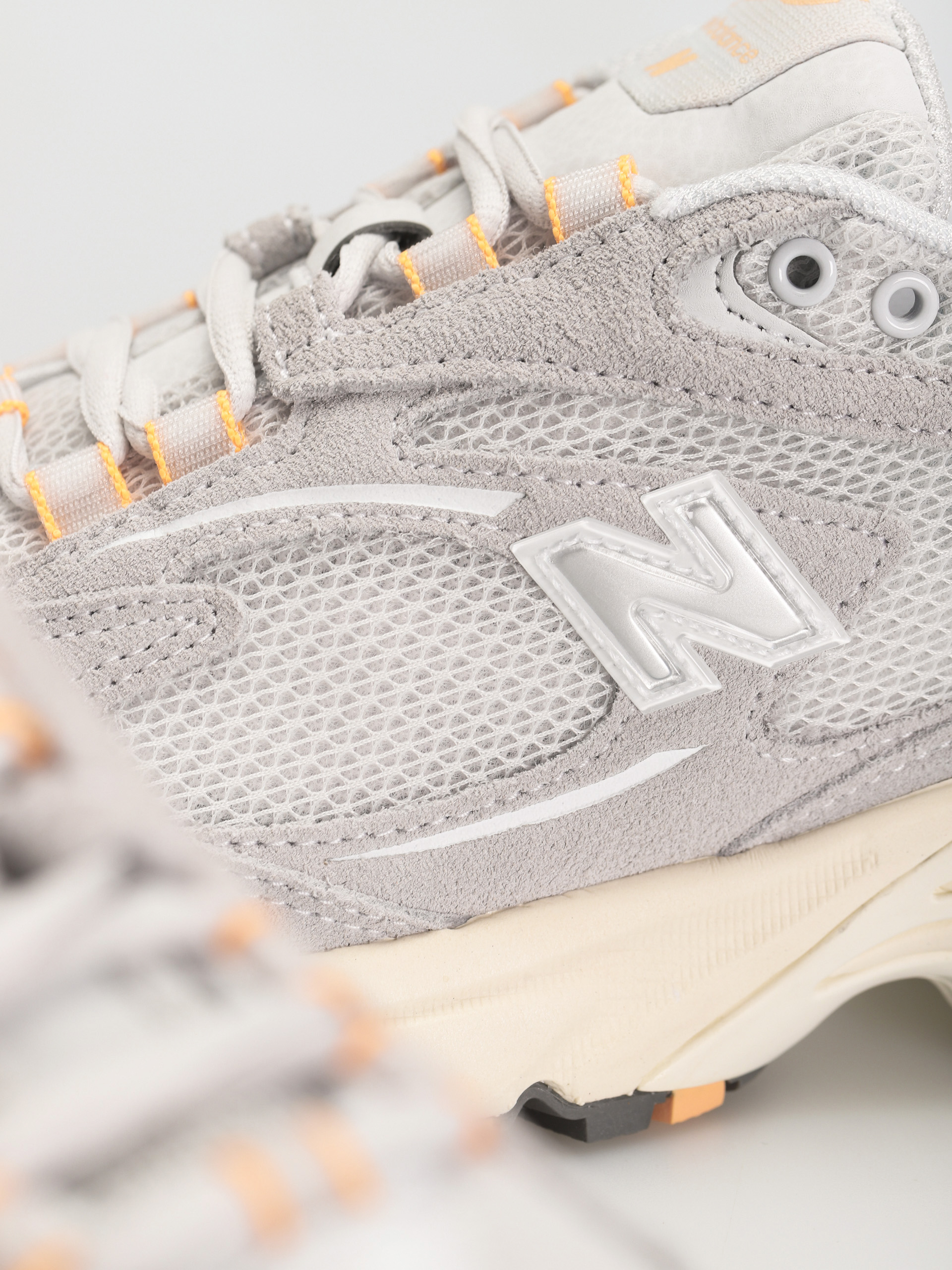 Buty New Balance 725 (munsell white)