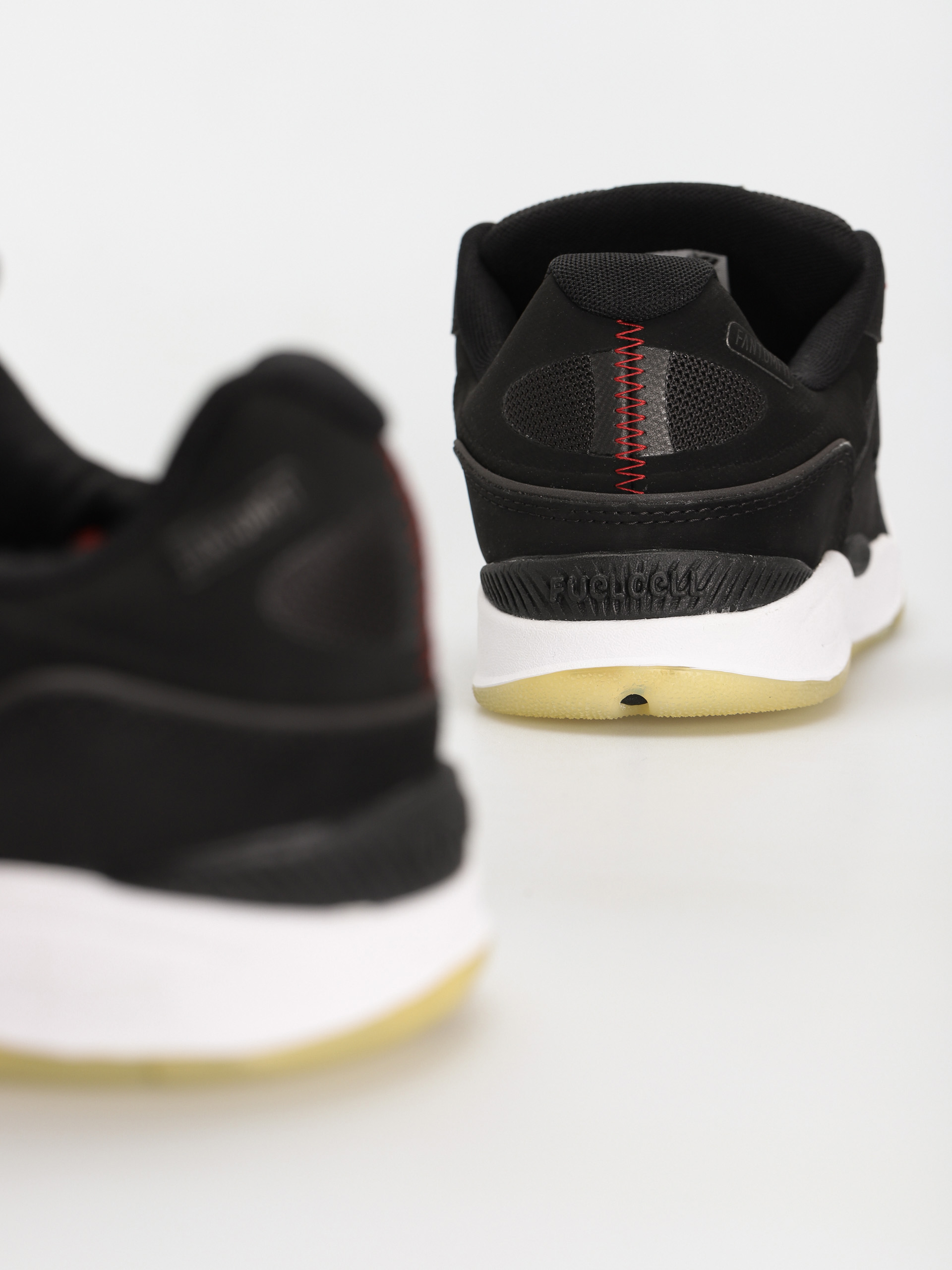 Buty New Balance 1010 (black)