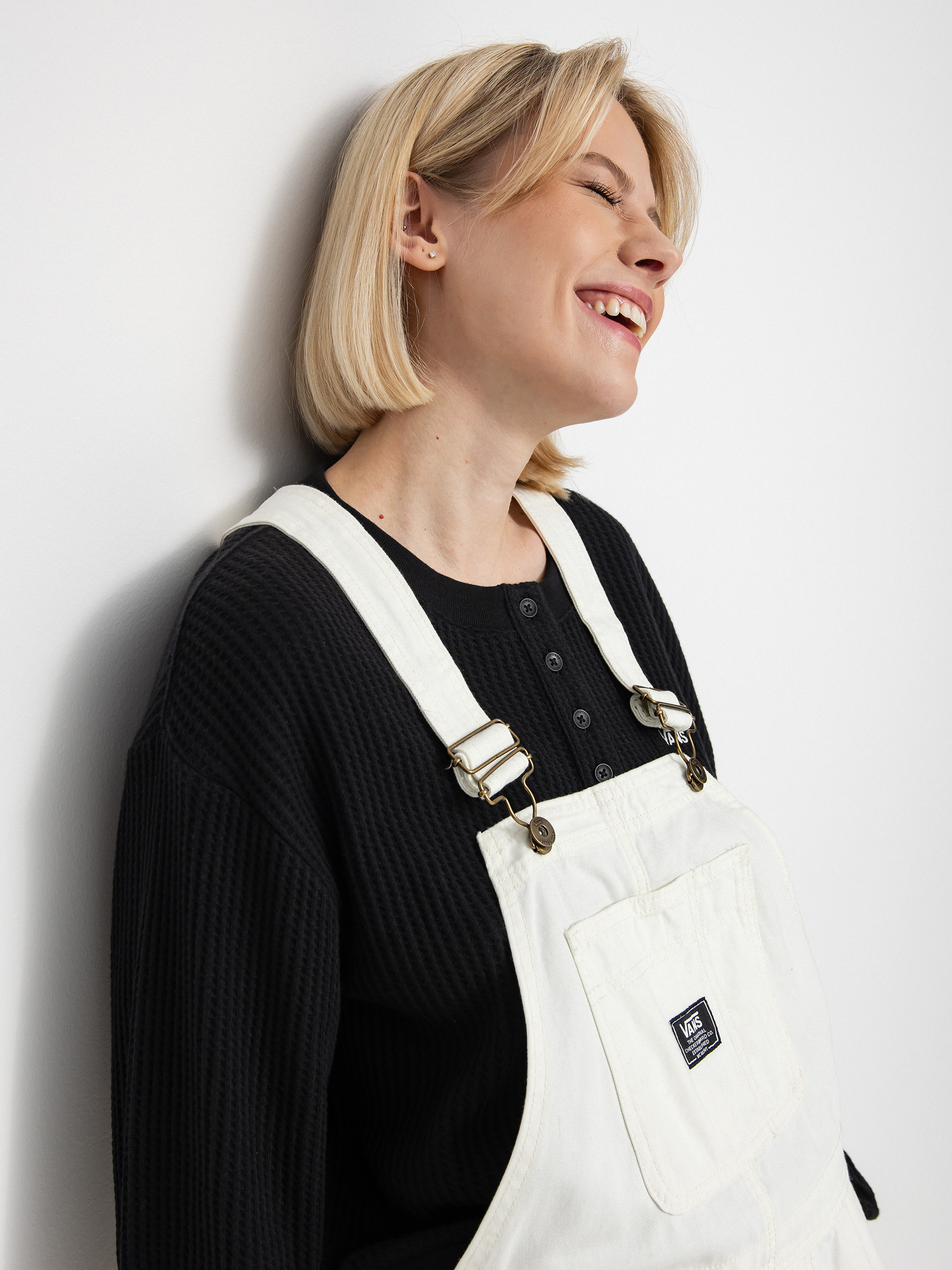 Szorty Vans Ground Work Shortall Wmn (marshmallow)