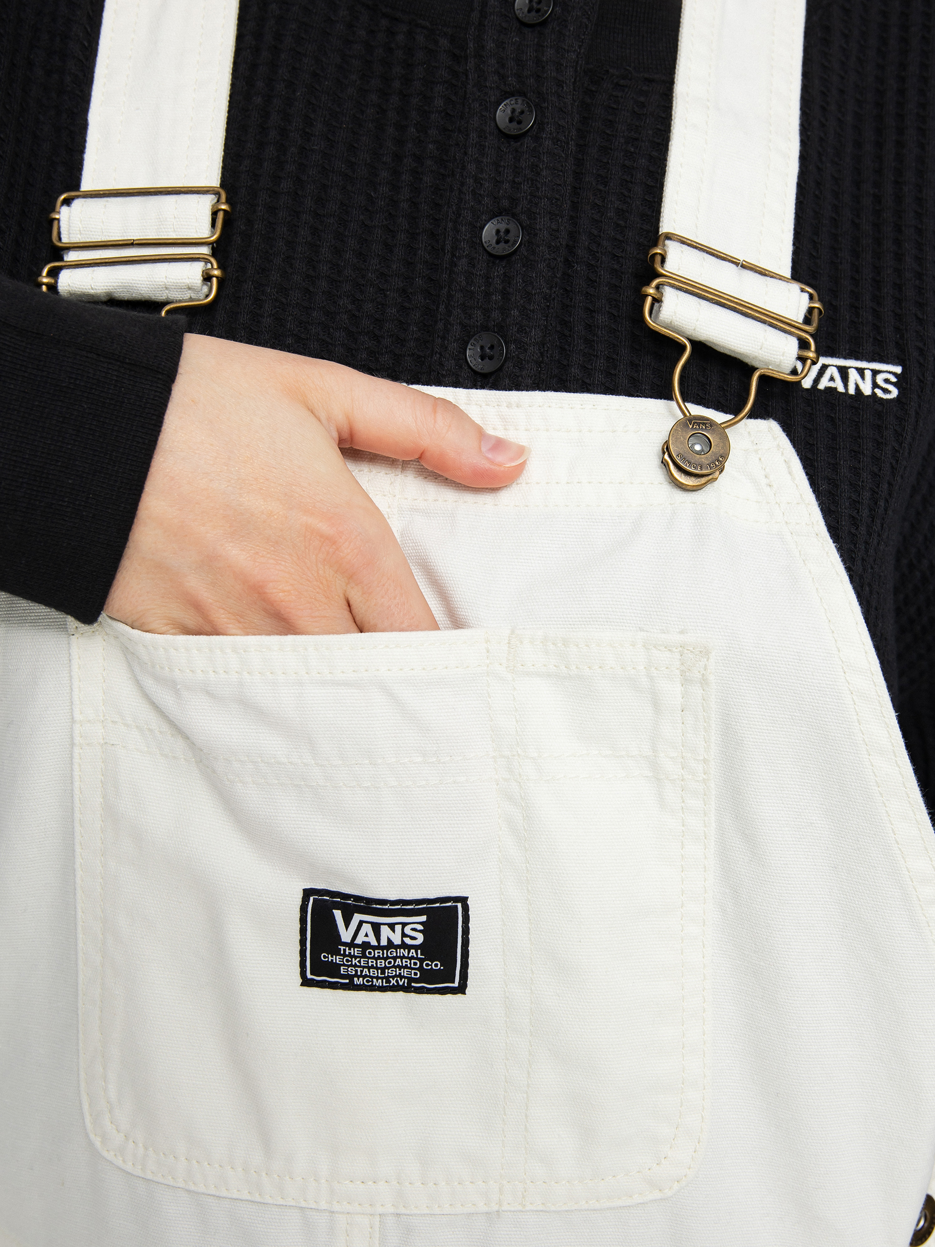 Szorty Vans Ground Work Shortall Wmn (marshmallow)