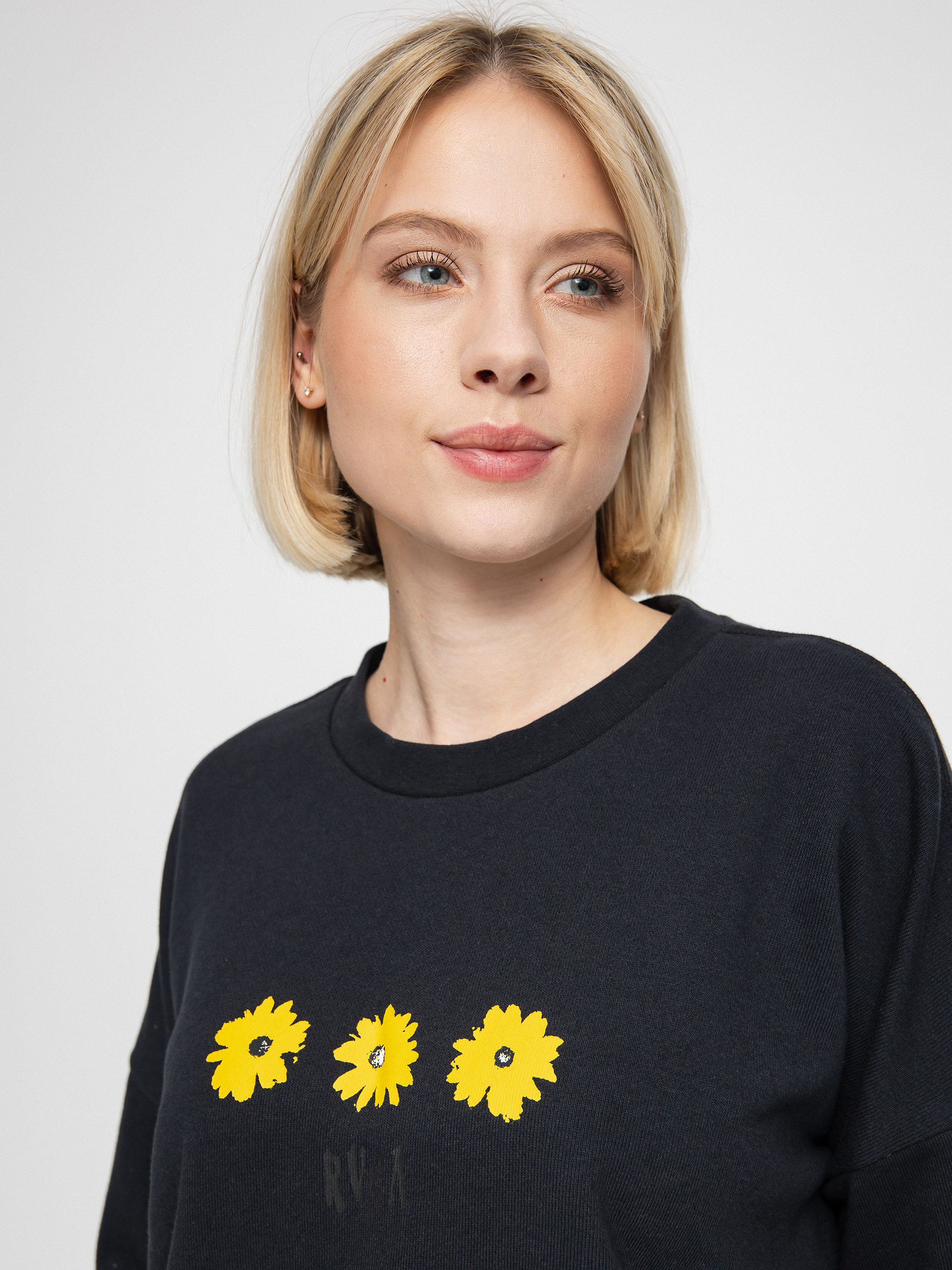 Bluza z kapturem RVCA Wildflower HD Wmn (true black)
