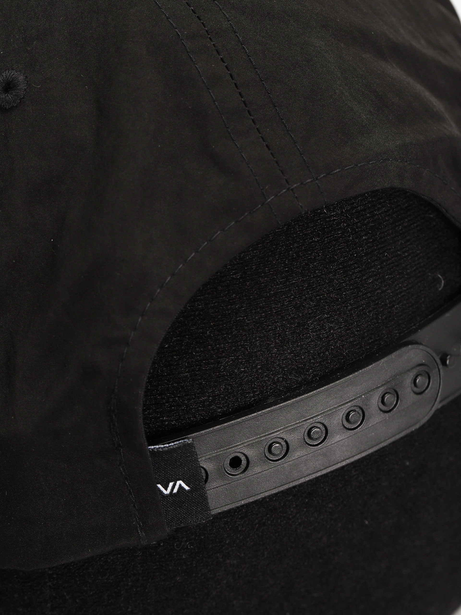 Czapka z daszkiem RVCA Dmote Snapback (black)