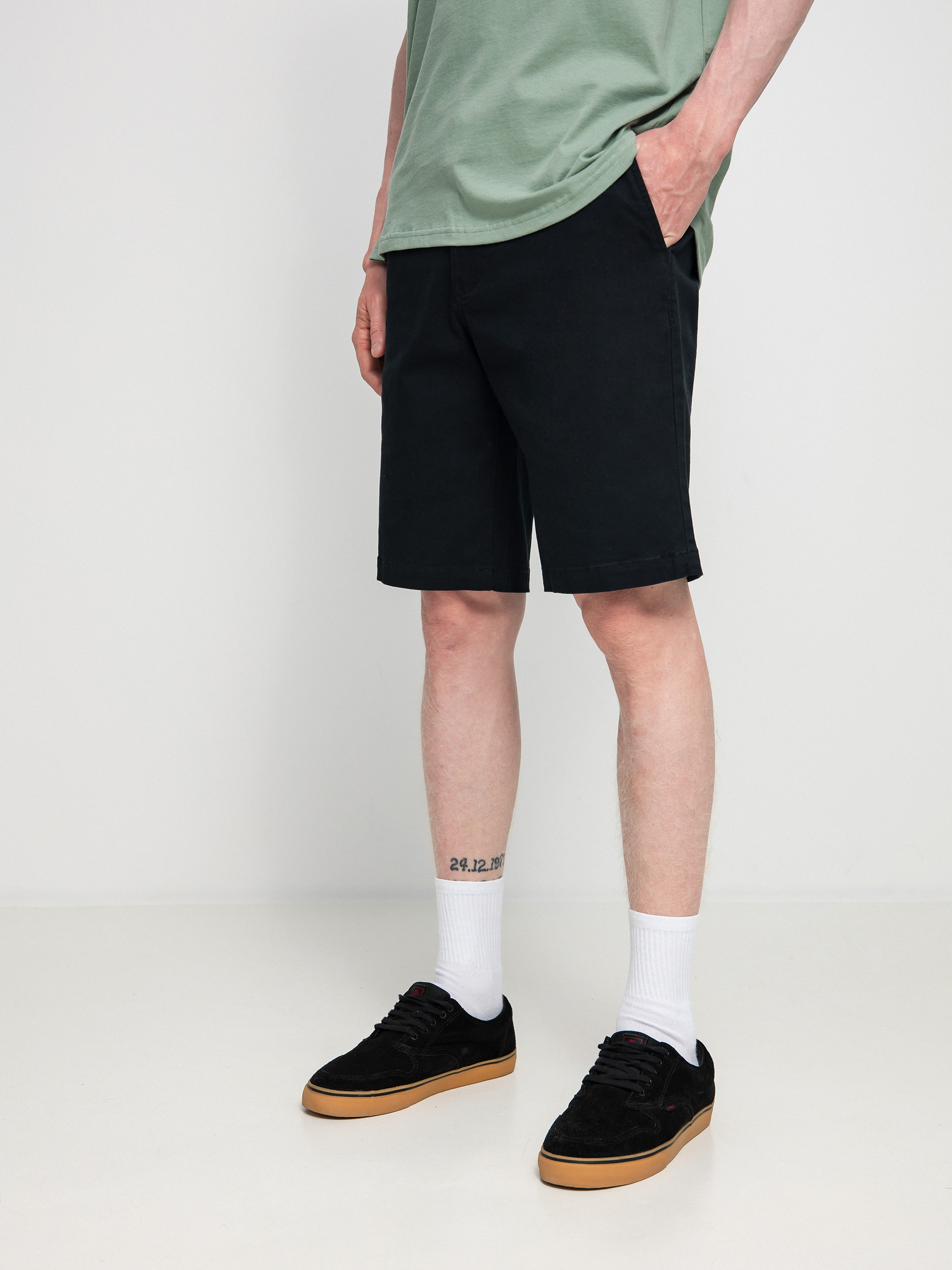 Szorty DC Worker Straight Chino (black)
