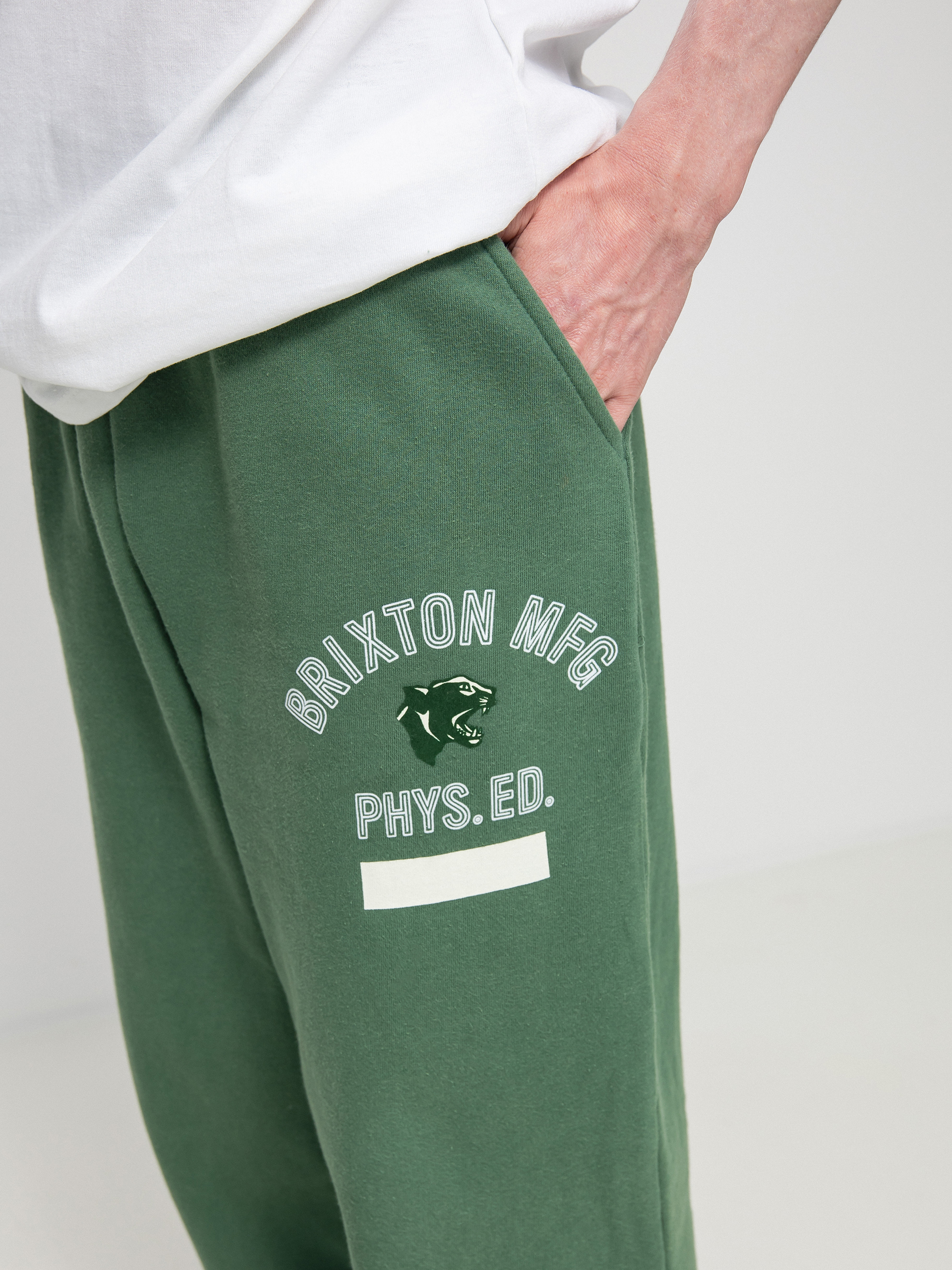 Spodnie Brixton Phys. Ed. Sweatpant (myrtle)