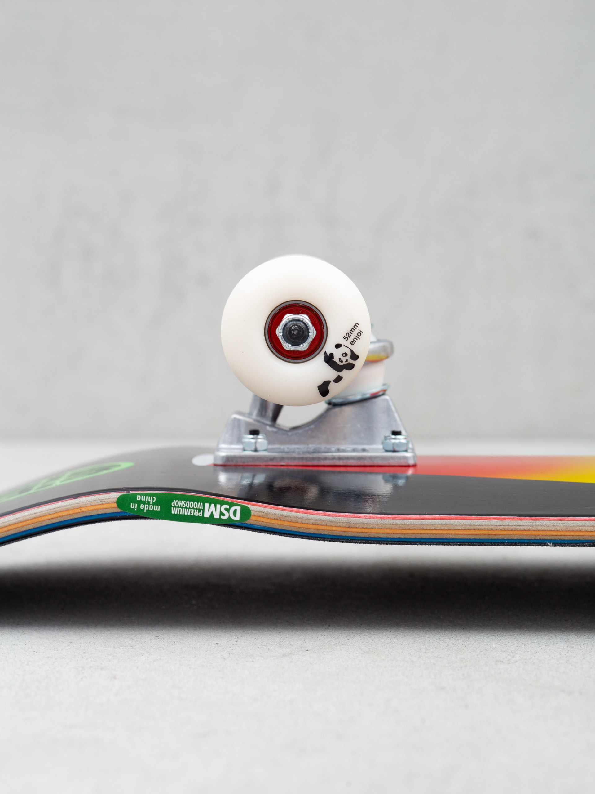 Deskorolka Enjoi Abduction Premium (gitd/black)