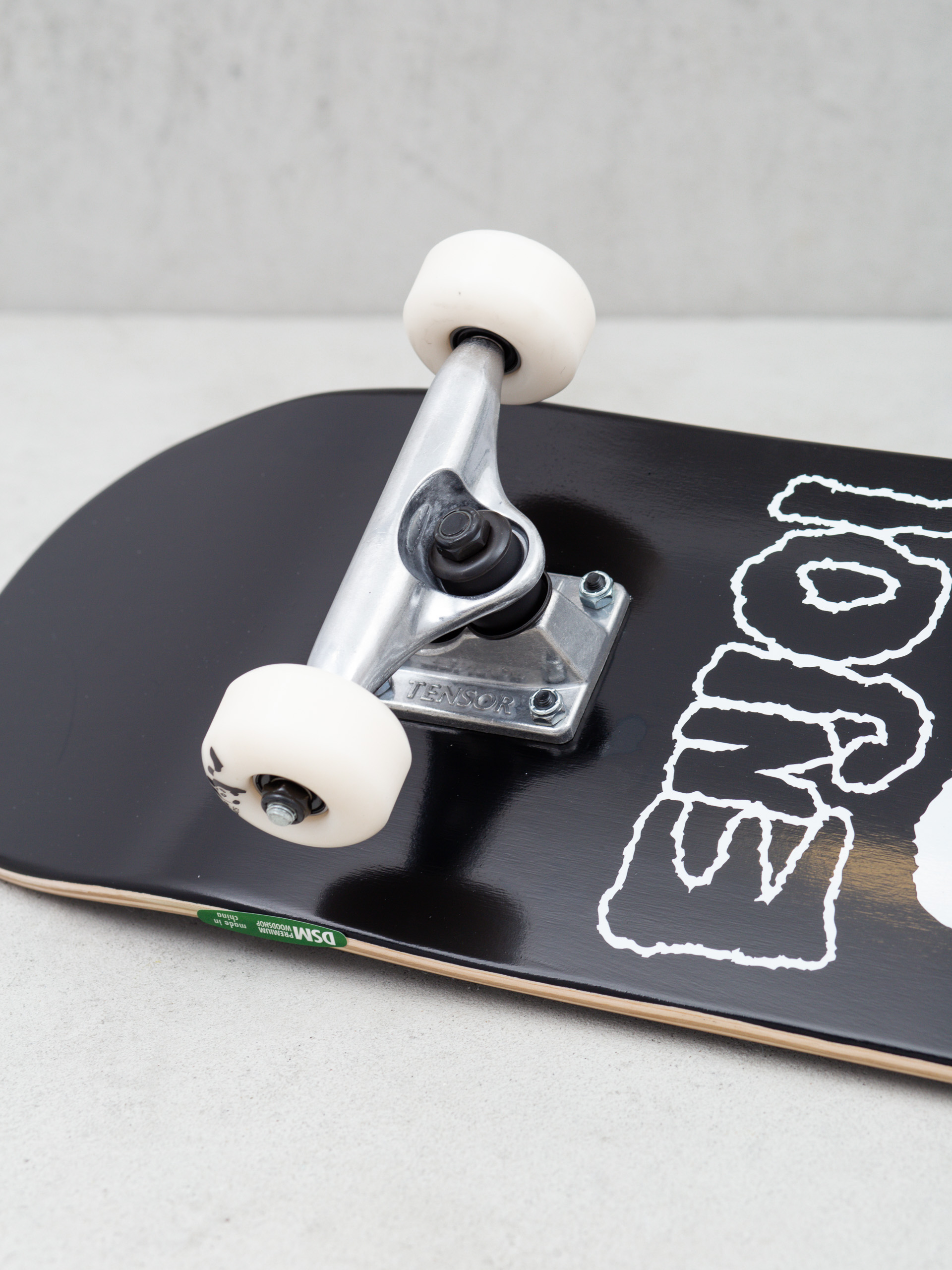 Deskorolka Enjoi Doesnt Fit (black)