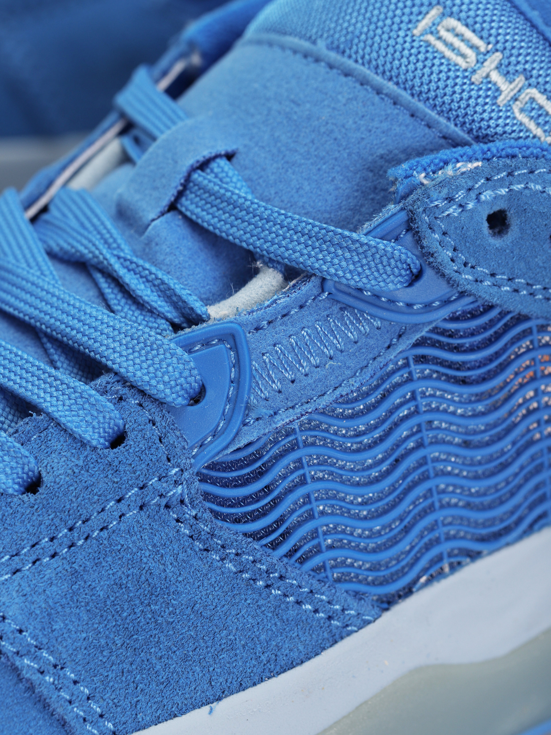 Buty Nike SB Ishod (pacific blue/boarder blue navy)
